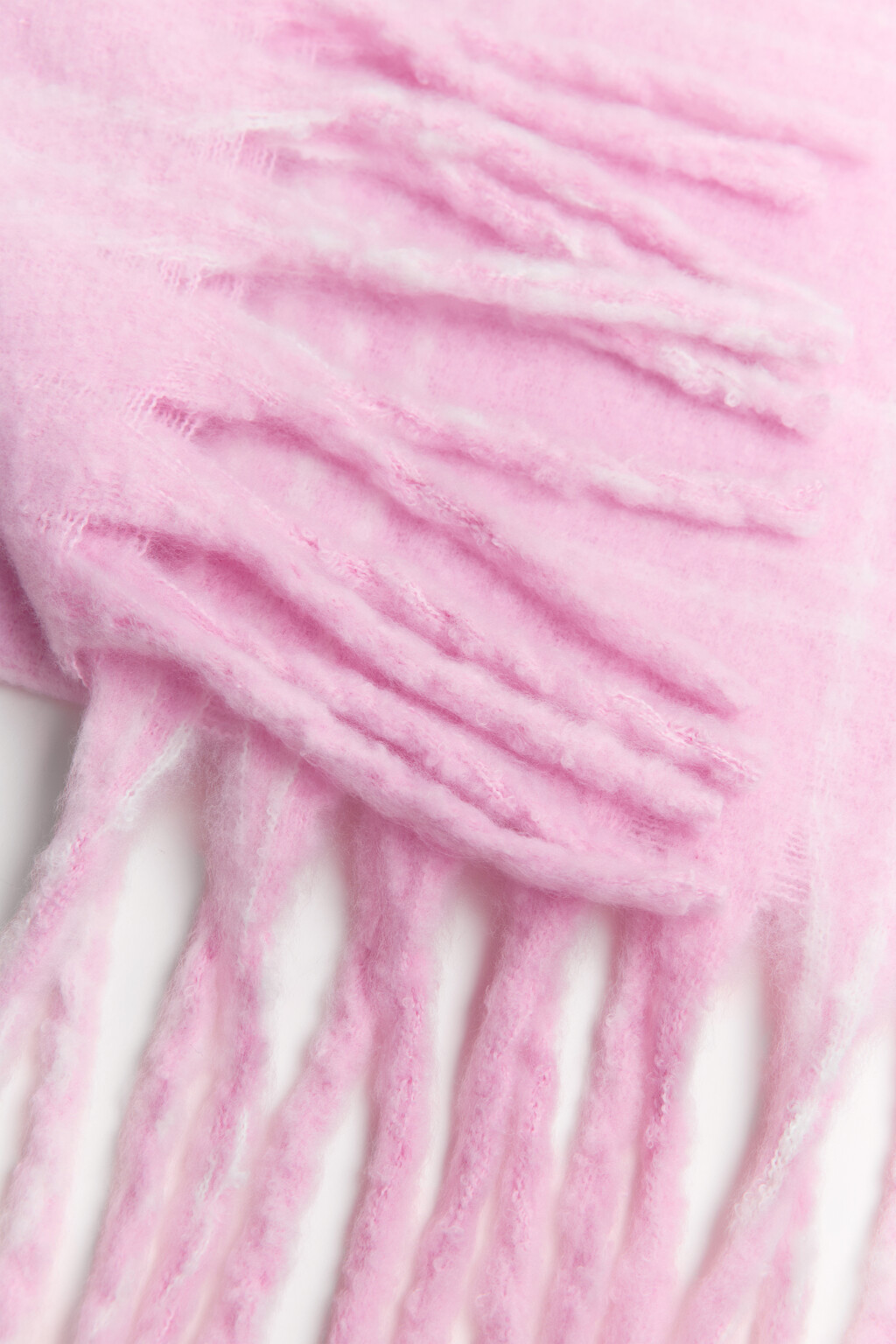 Шарф теплый клетчатый с бахромой - цвет розовый - 3