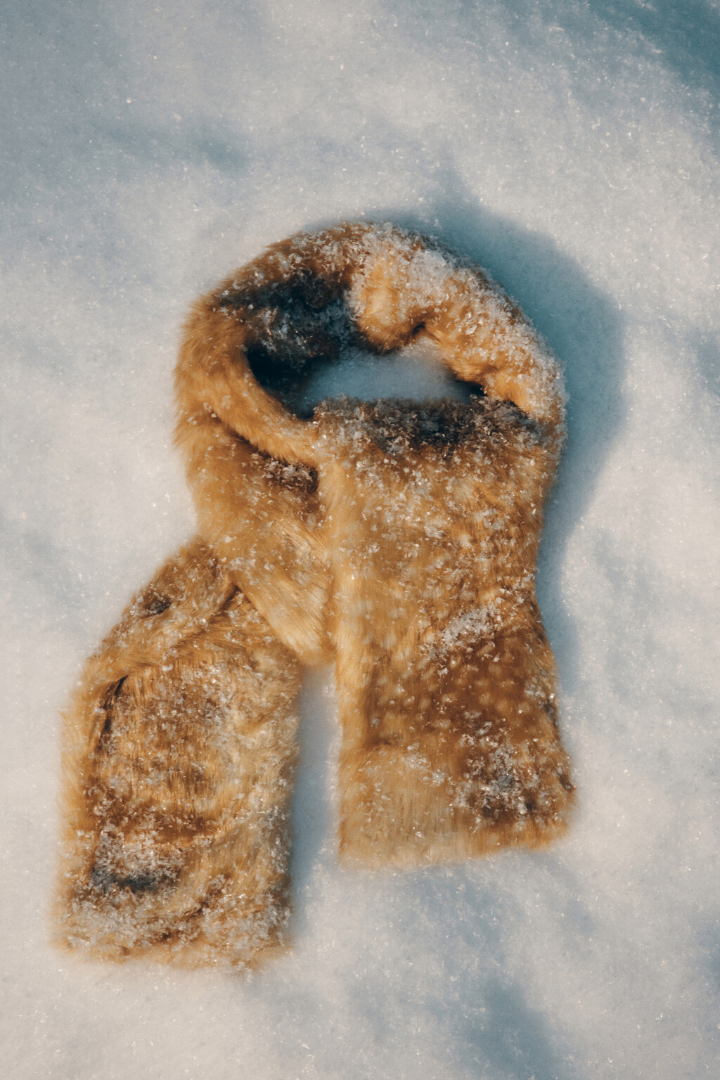 Шарф меховой с оленьим принтом - цвет коричневый - 1