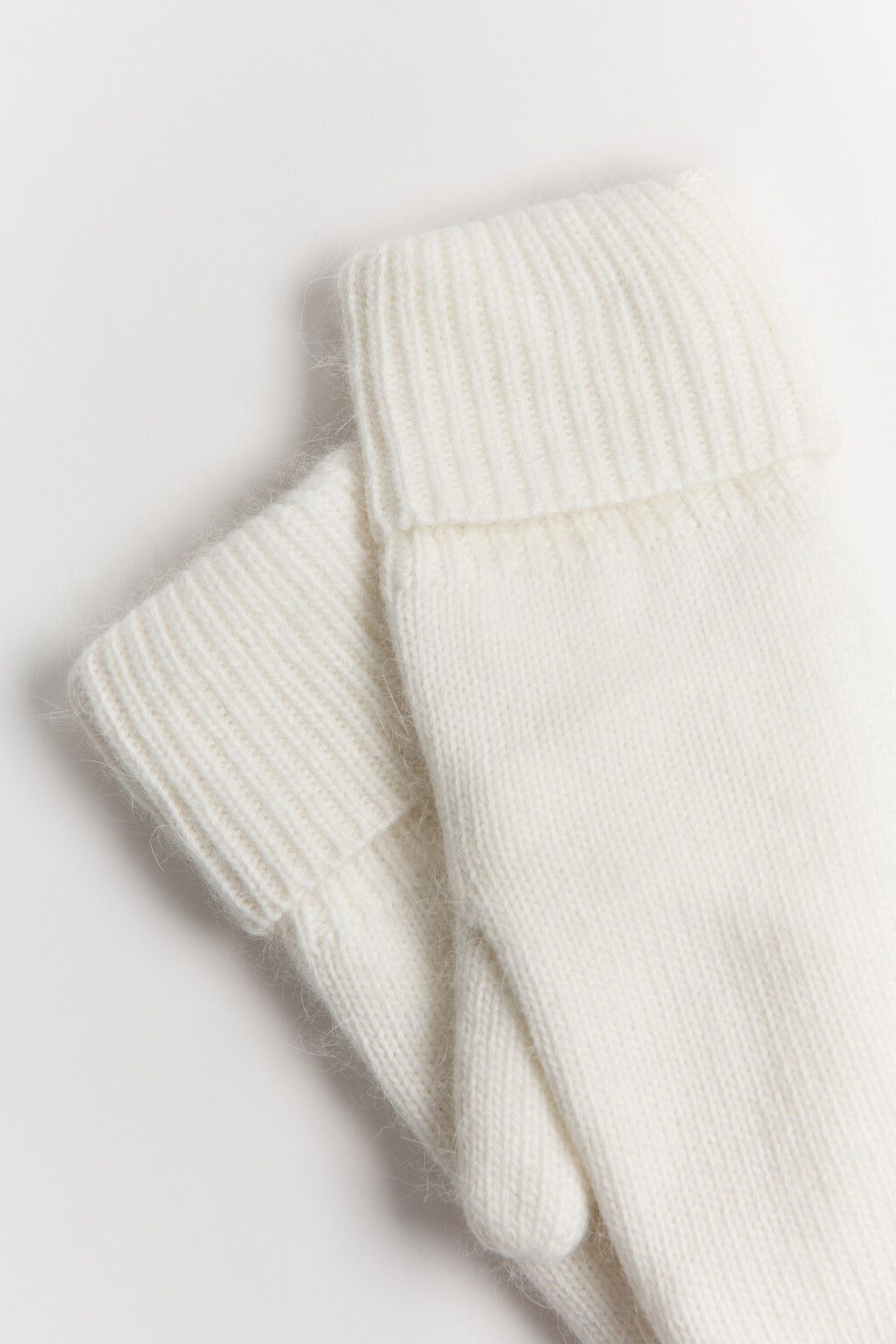 Варежки трикотажные с шерстью - цвет молочный - 4