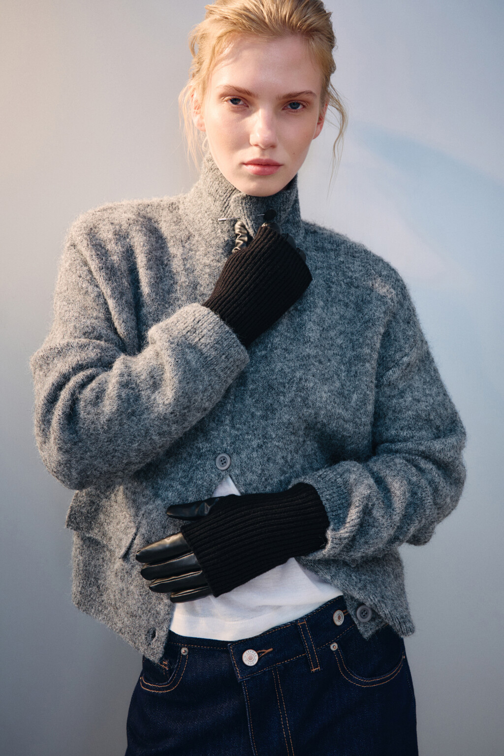 Перчатки с вязаными митенками - цвет черный - 2