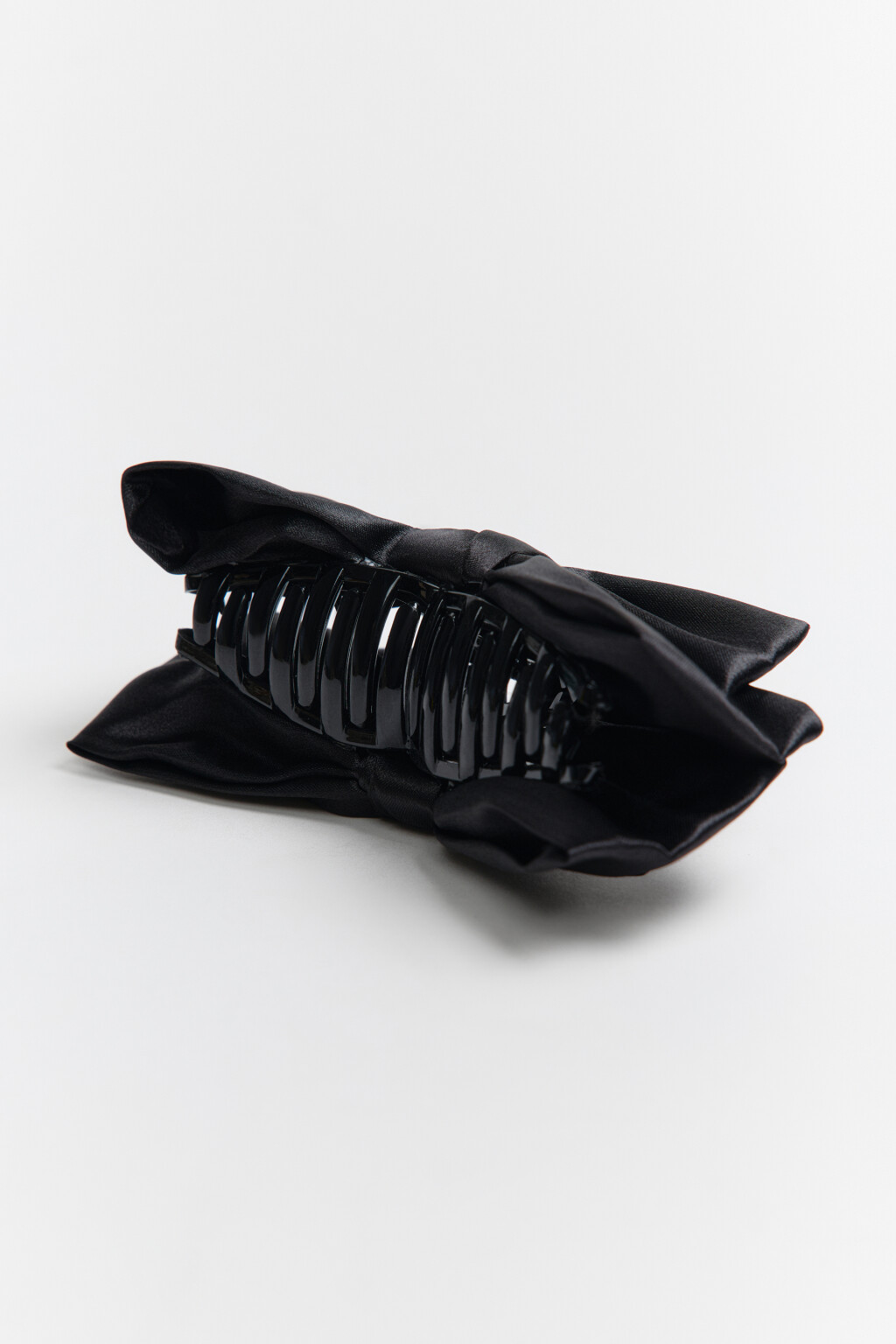 Заколка-краб с атласным бантом - цвет розовый - 2