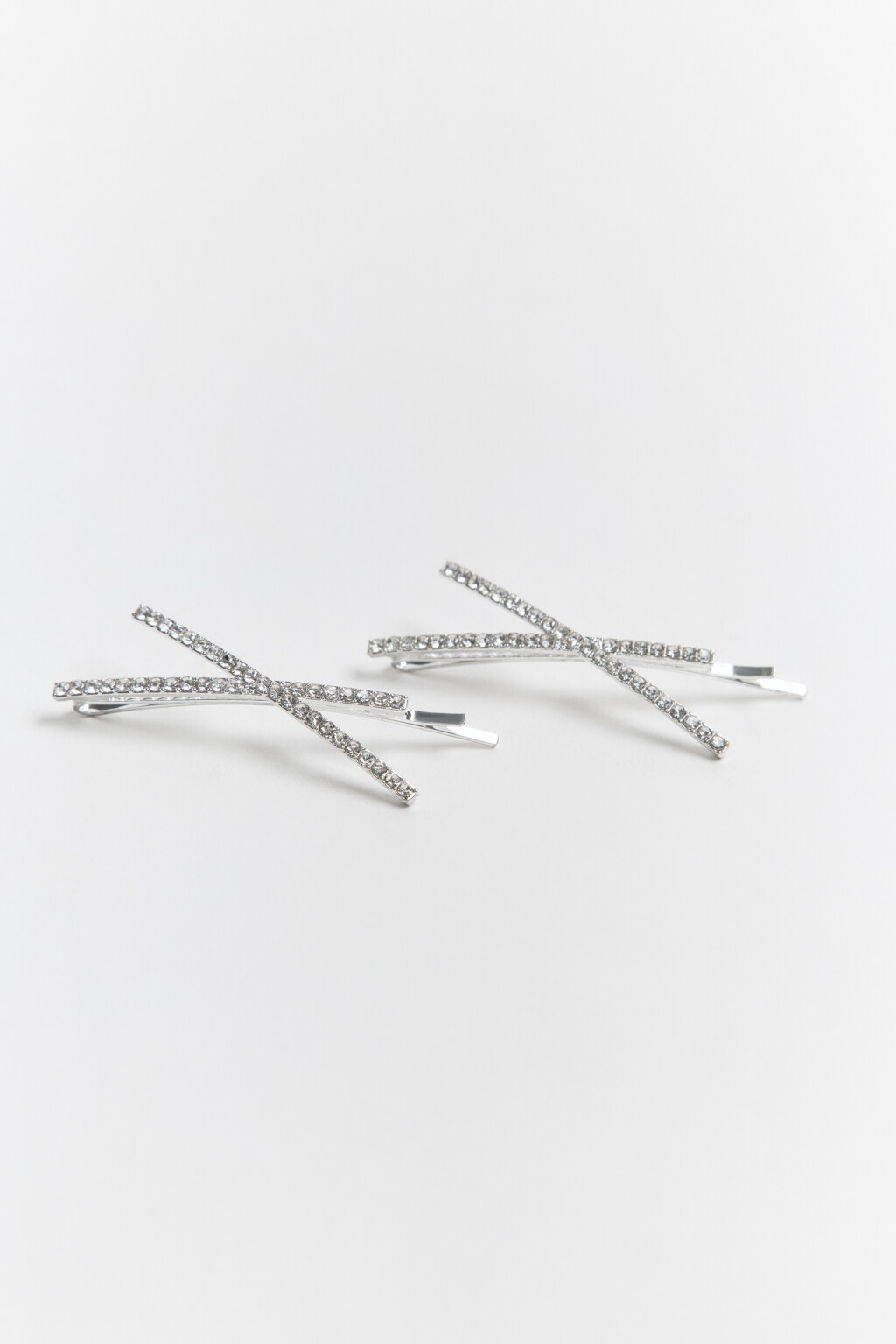 Набор заколок со стразами (2 штуки) - цвет серый - 2