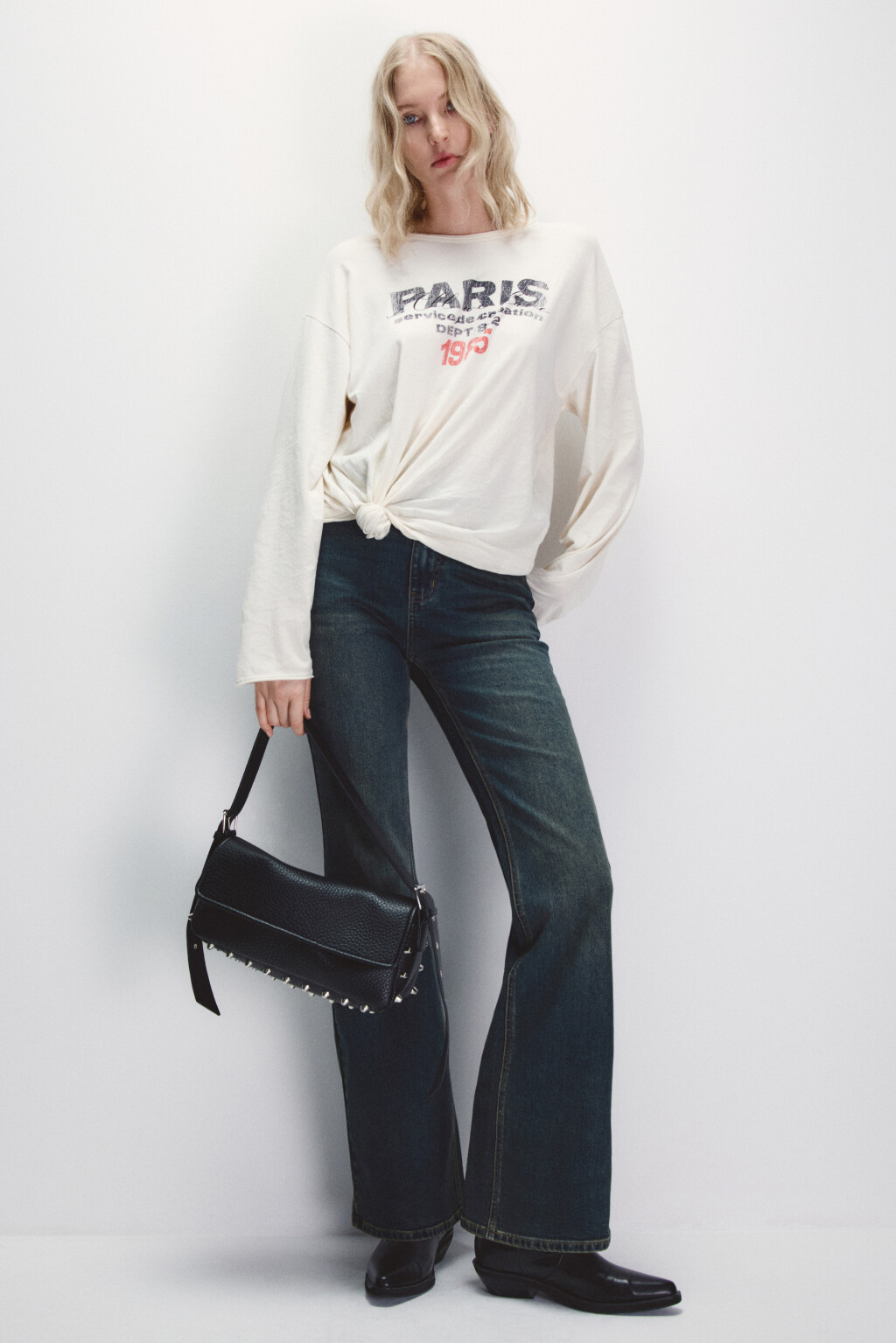 Сумка на плечо с декором из шипов - цвет черный - 2