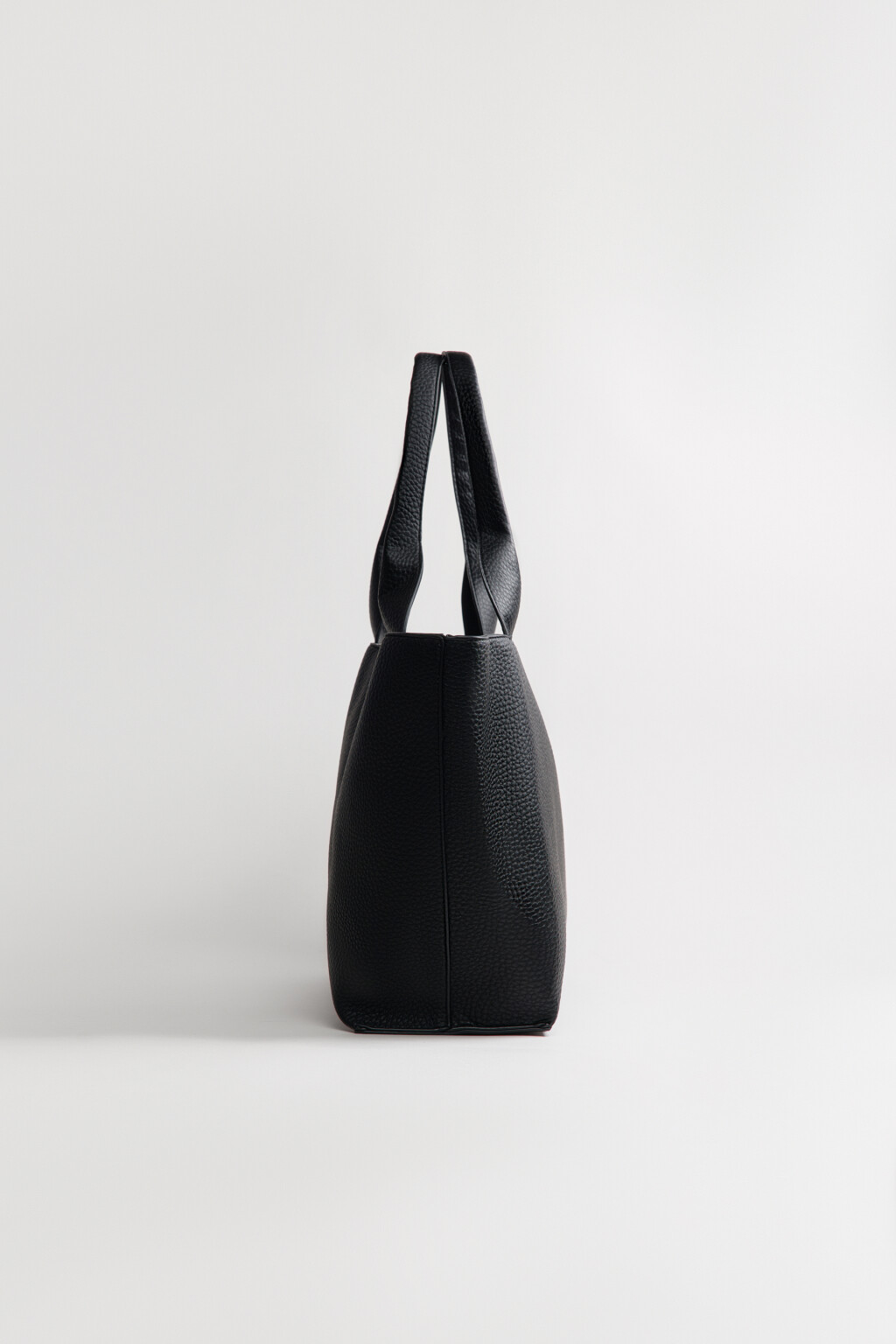 Сумка на плечо в форме трапеции - цвет черный - 6