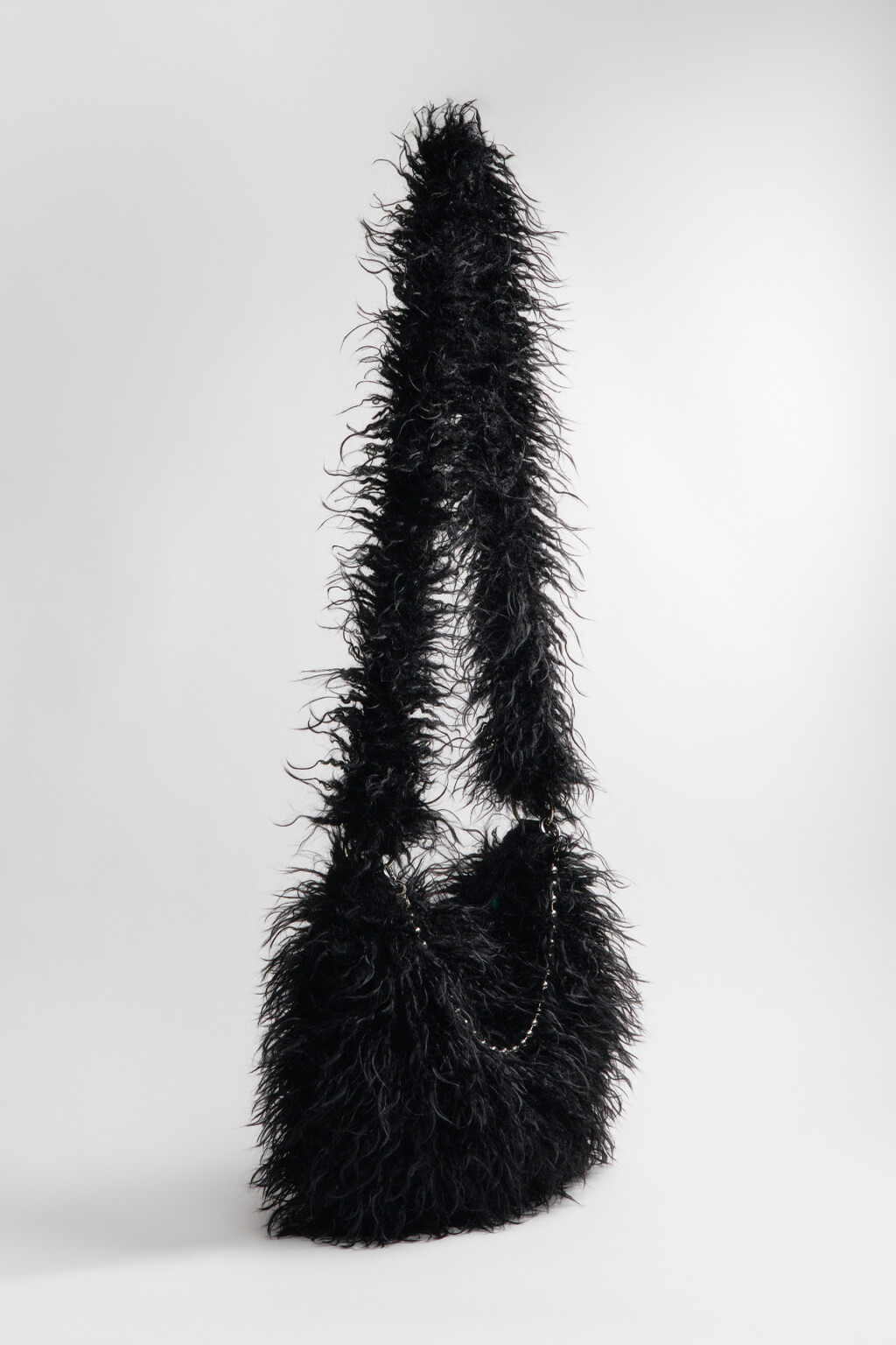 Сумка меховая с цепочкой - цвет черный - 3