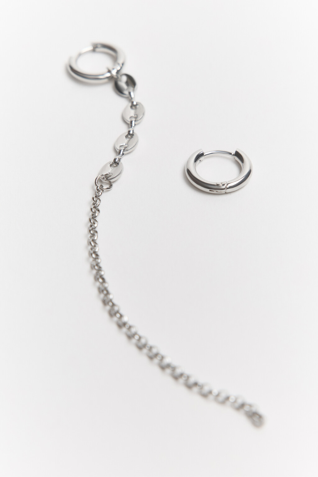 Серьги-конго с длинными подвесками - цвет серый - 2