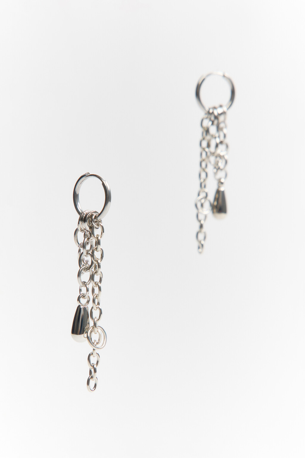 Серьги с подвесками и цепочками - цвет серый - 1