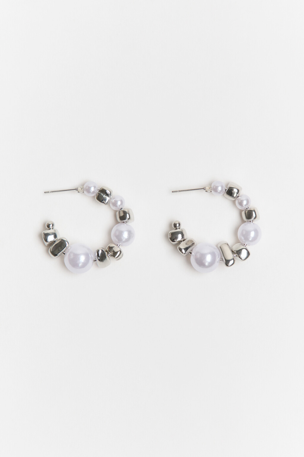 Серьги-полукольца с бусинами - цвет серый - 1