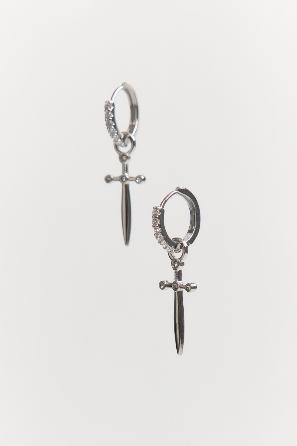 Серьги с подвесками-крестами - цвет серый - 1