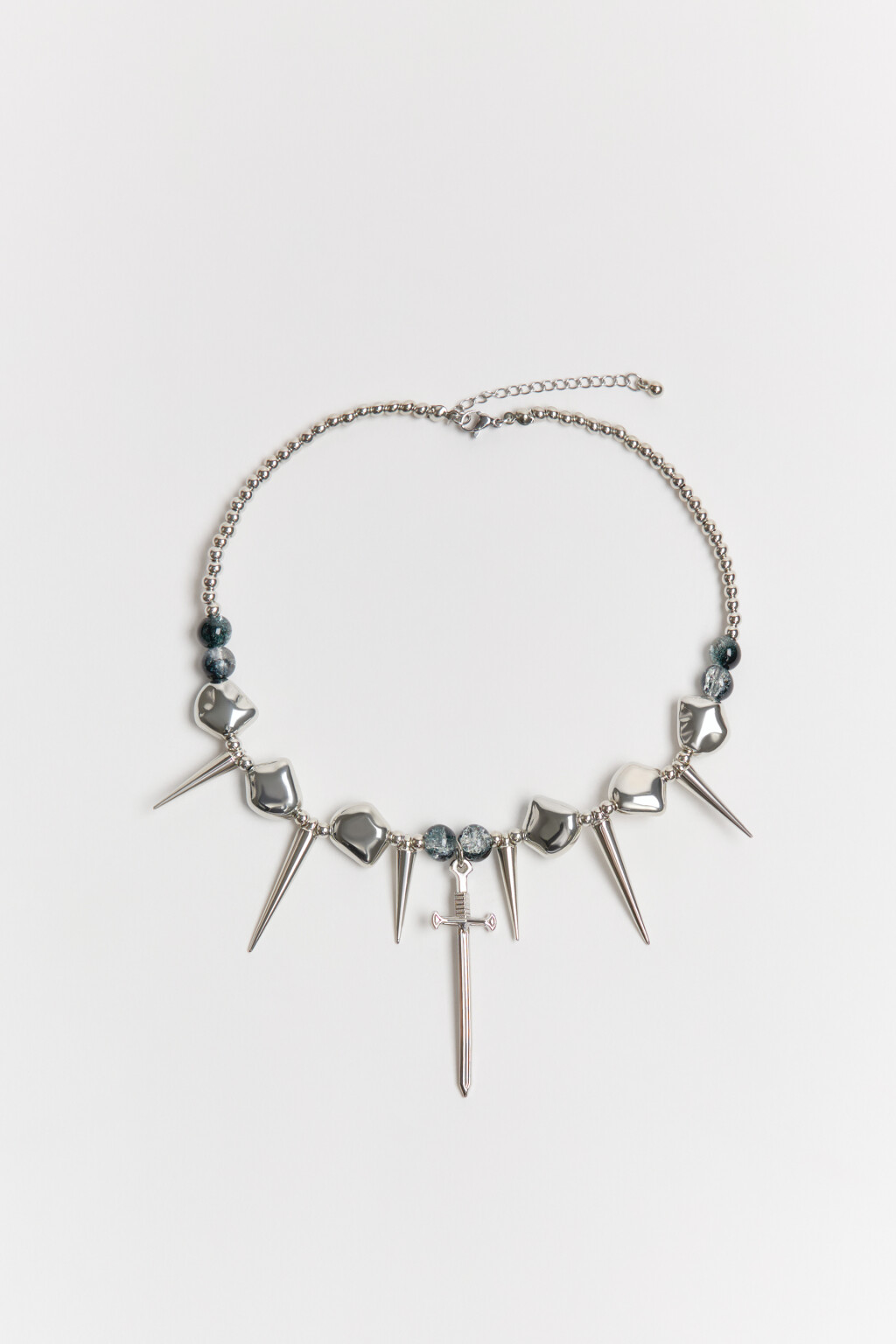 Колье-чокер с длинными шипами - цвет серый - 1