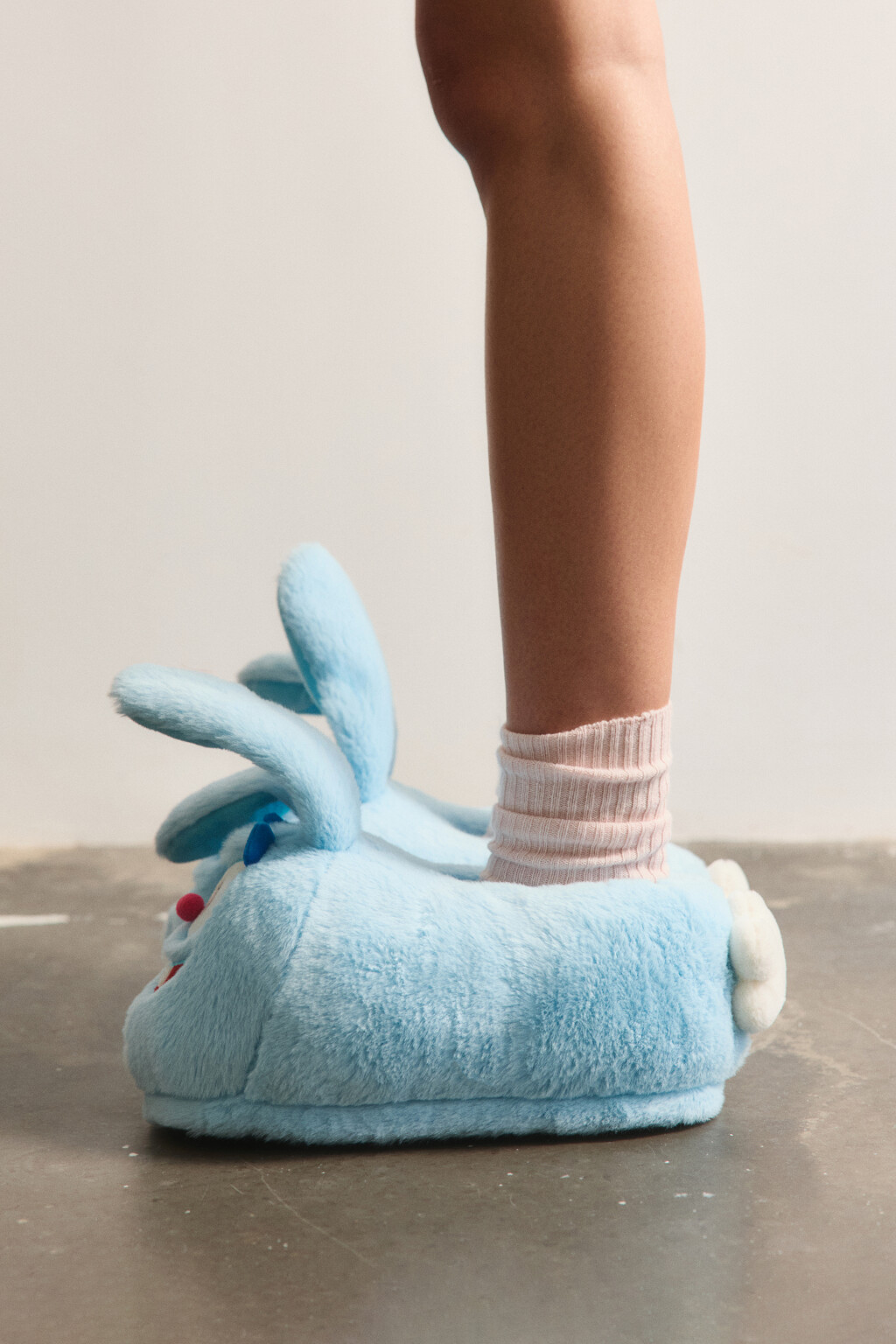 Тапочки-игрушки плюшевые - цвет голубой - 3