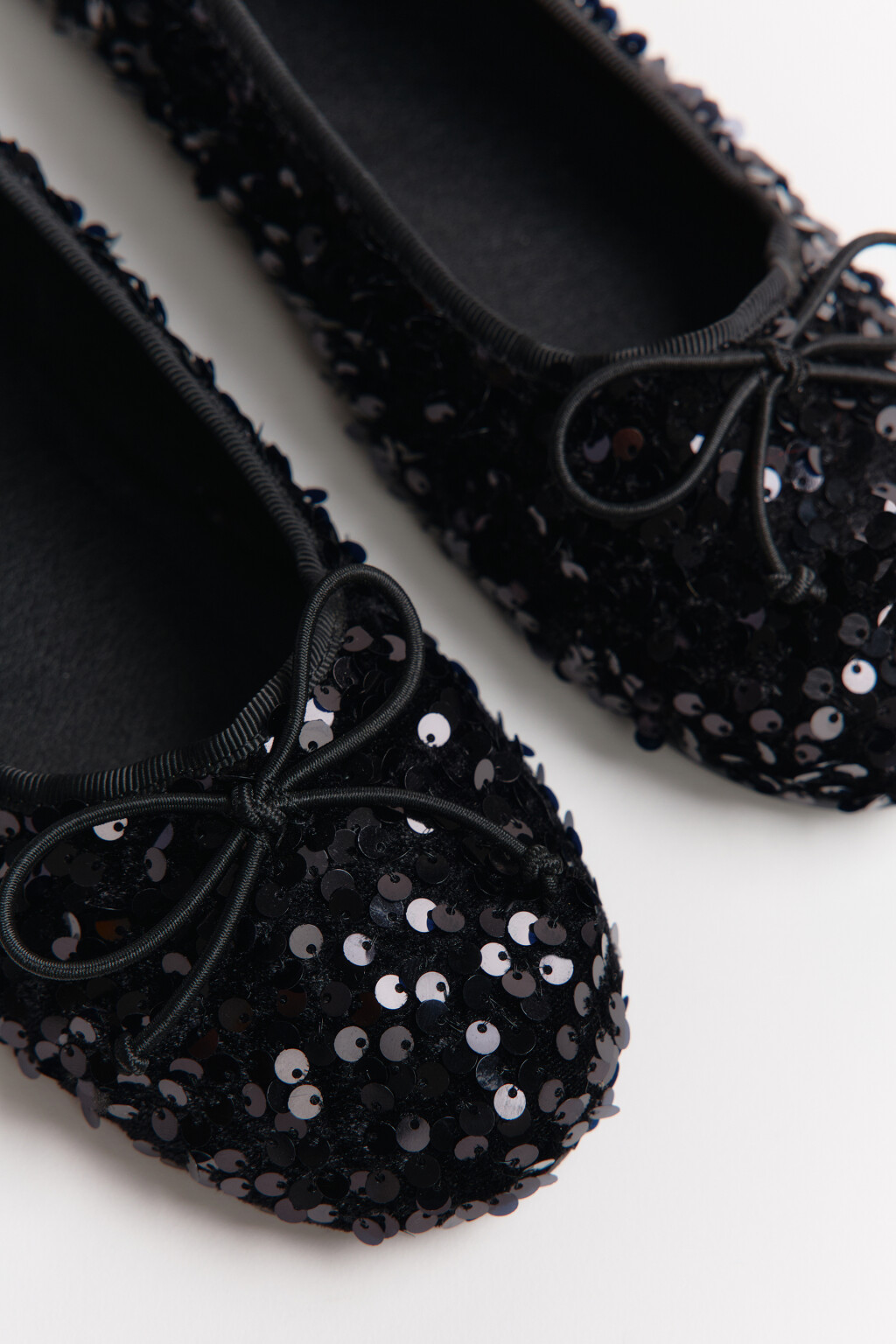 Балетки с пайетками и бантиком - цвет черный - 10