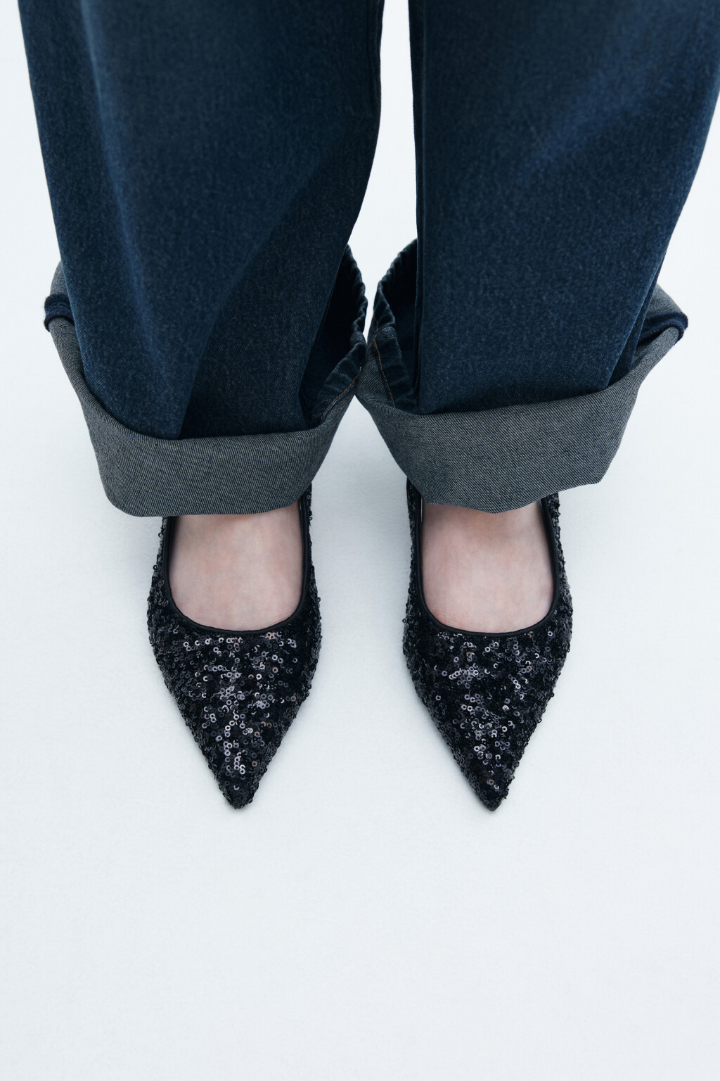 Туфли-лодочки с пайетками - цвет черный - 3