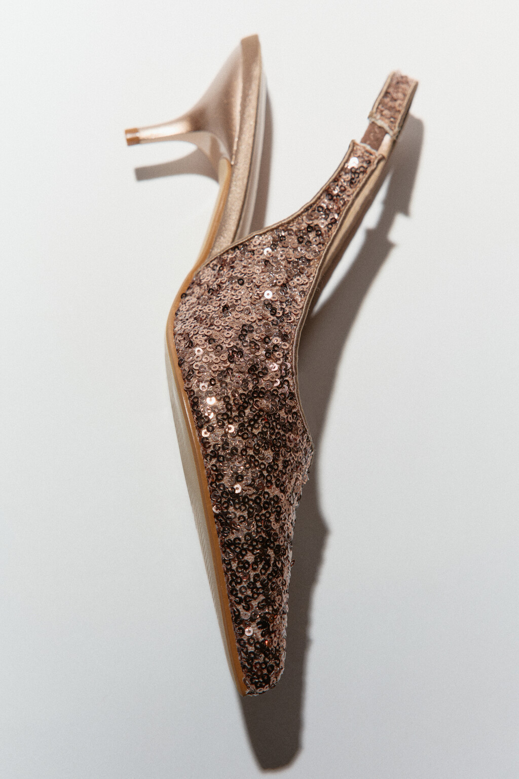 Туфли-лодочки с пайетками - цвет бежевый - 14