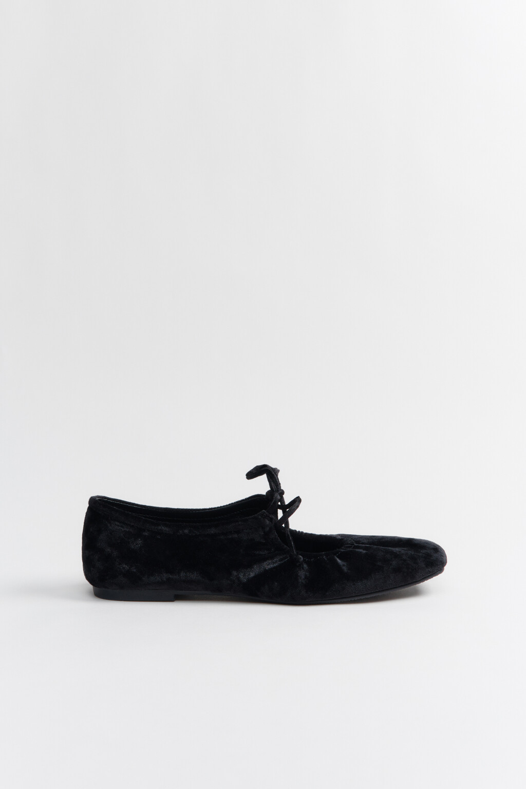 Балетки бархатные с завязками - цвет черный - 1