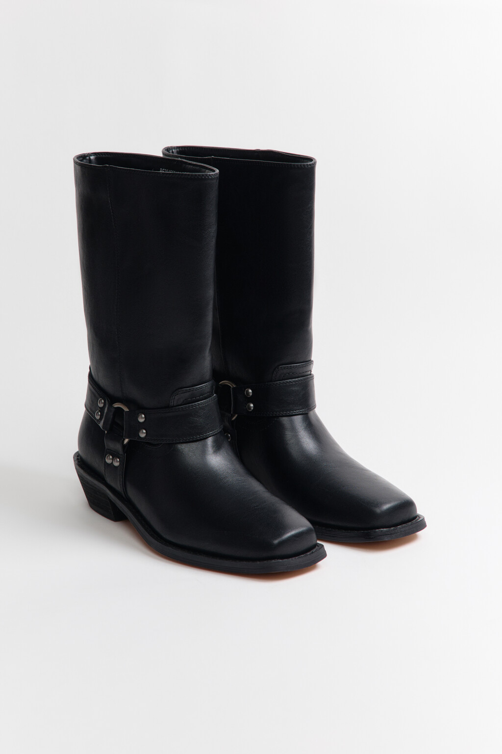 Сапоги-чопперы на скошенном каблуке - цвет черный - 5