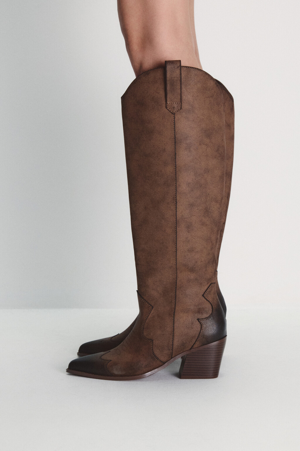 Сапоги-казаки высокие с узором - цвет коричневый - 6