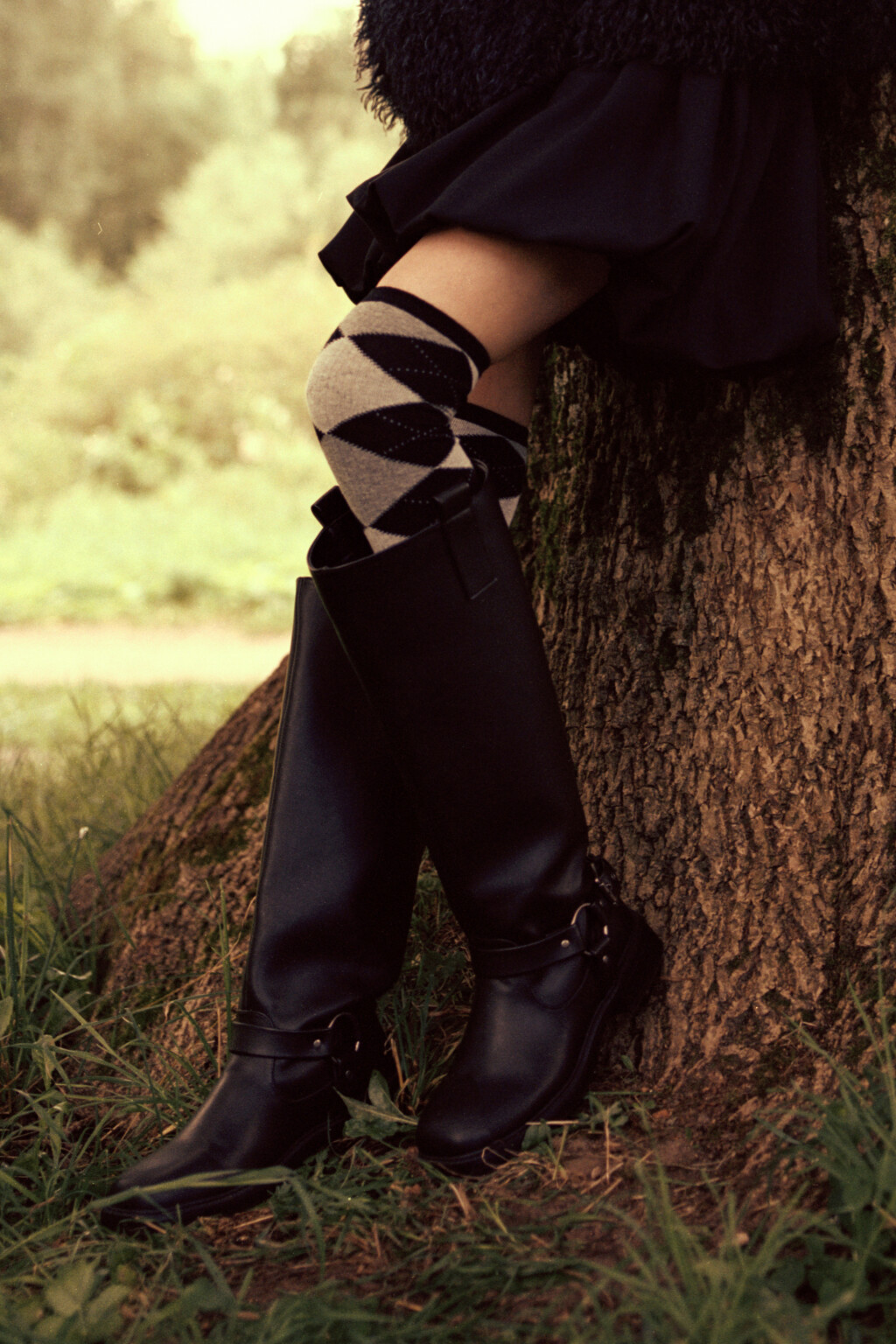 Сапоги-чопперы высокие с пряжками - цвет черный - 11