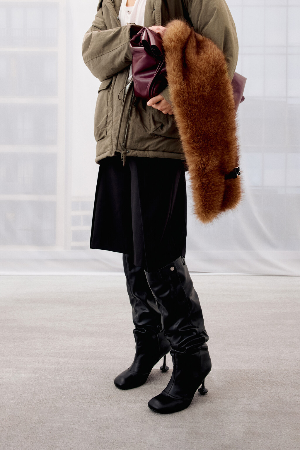 Сапоги на фигурном каблуке - цвет черный - 1