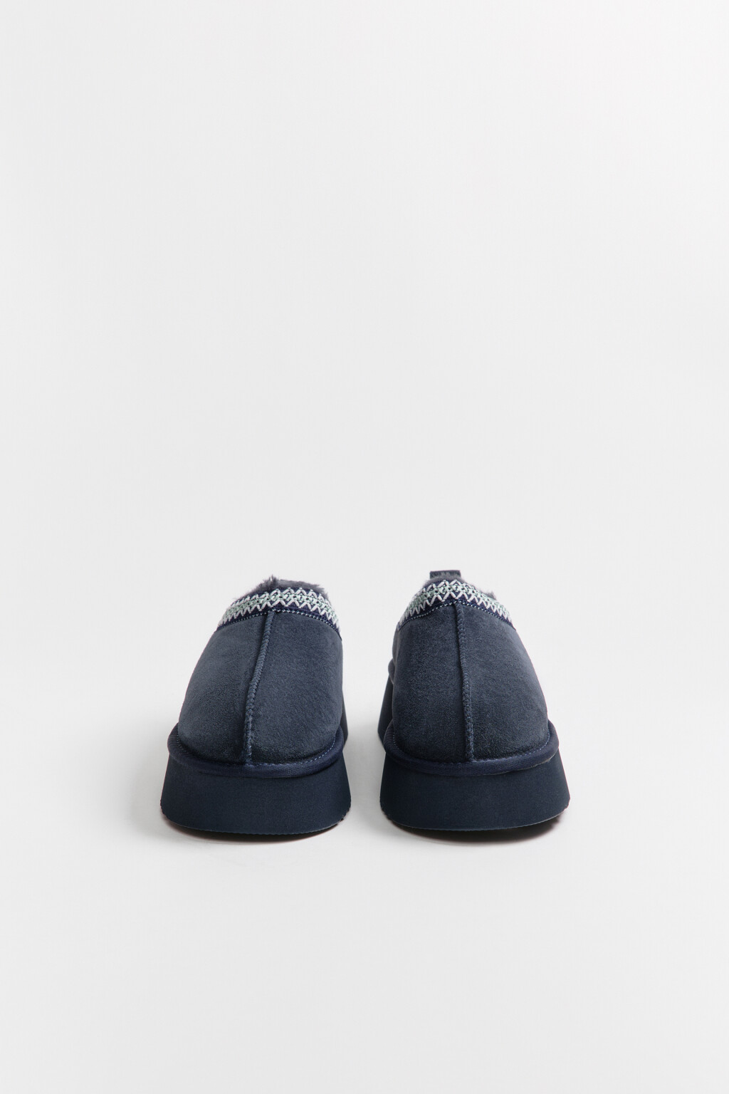 Ботинки-угги замшевые с вышивкой - цвет синий - 6