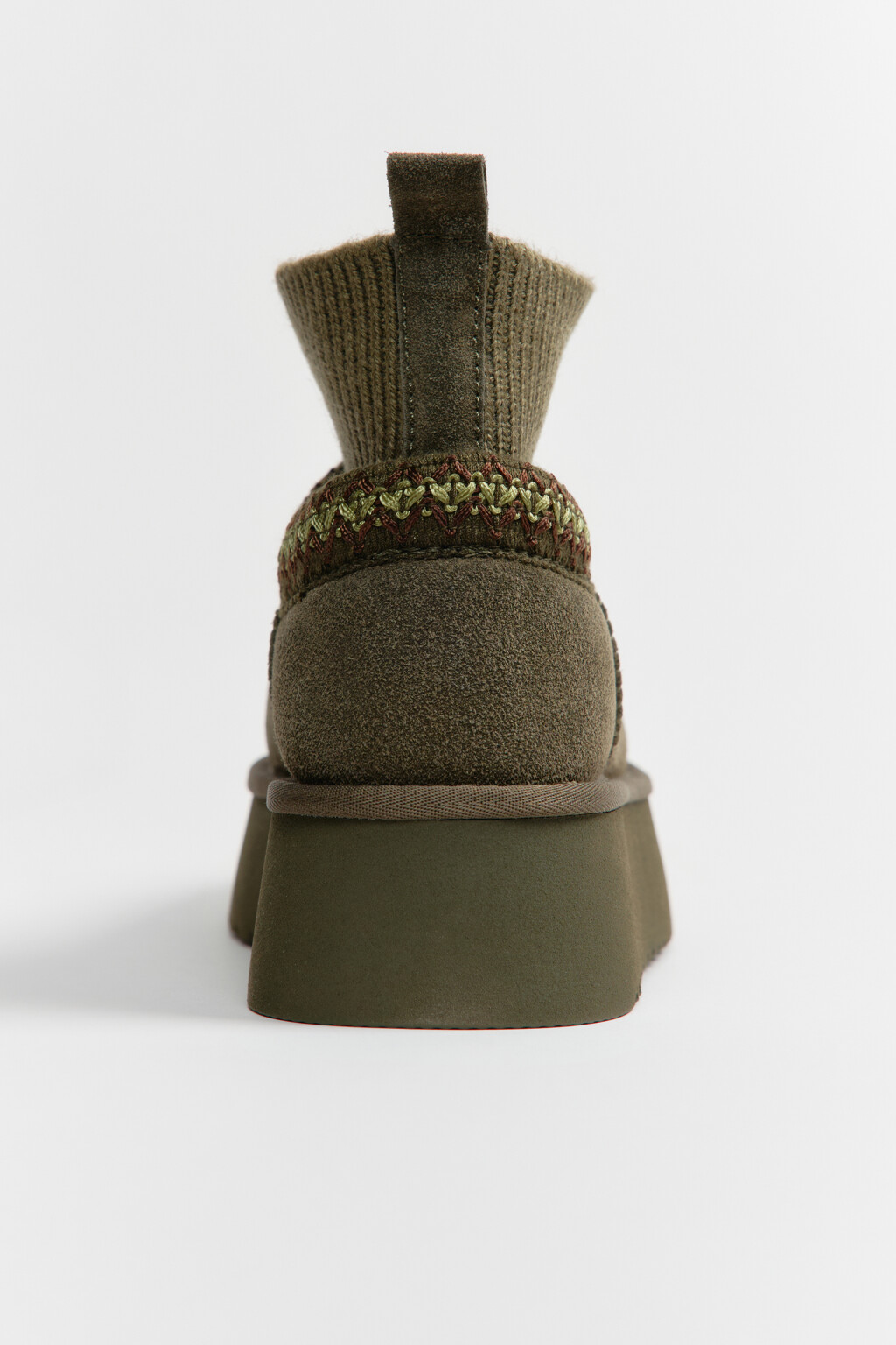 Ботинки-угги замшевые с вышивкой - цвет зеленый - 8