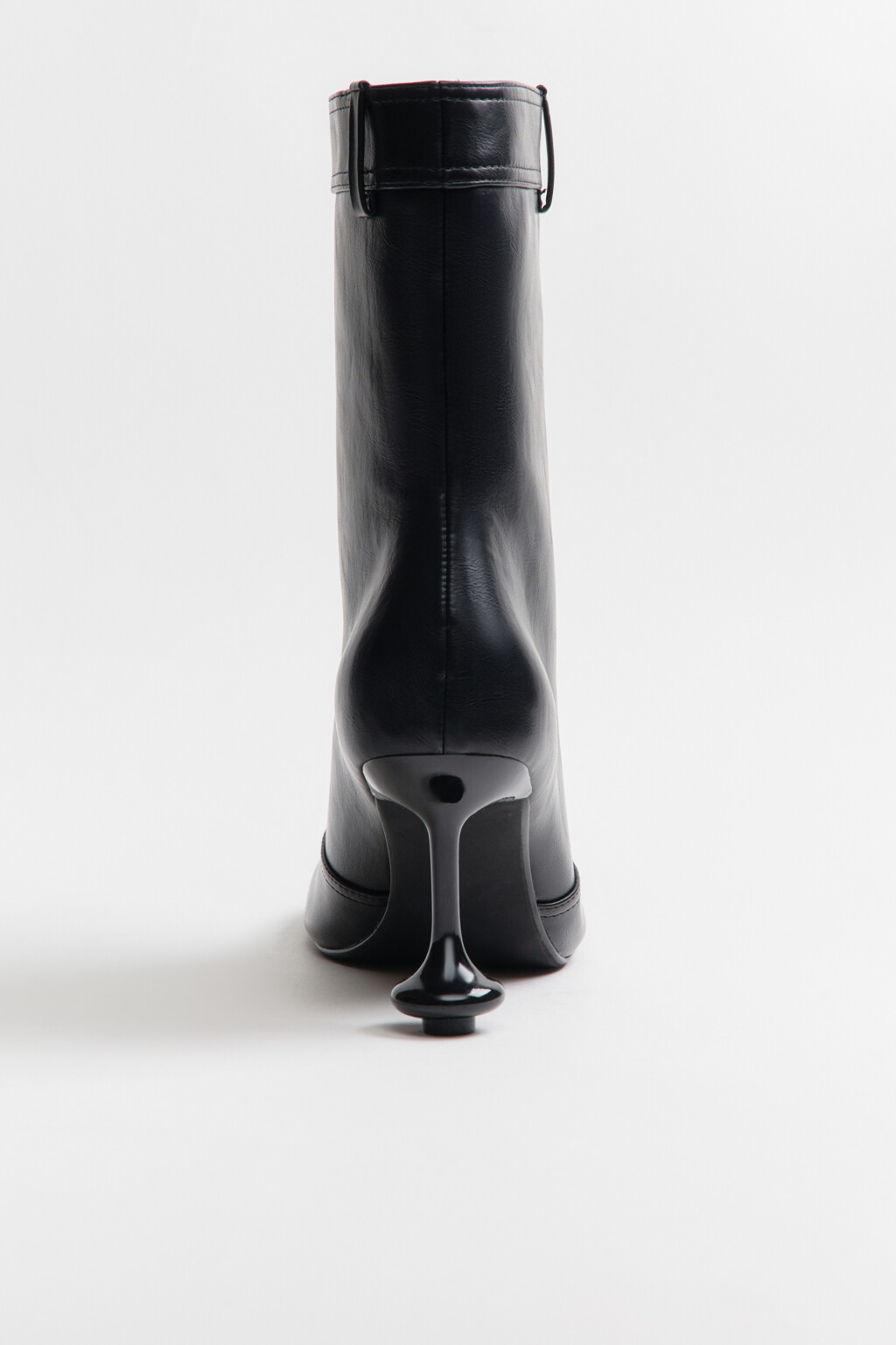 Ботильоны на фигурном каблуке - цвет черный - 9