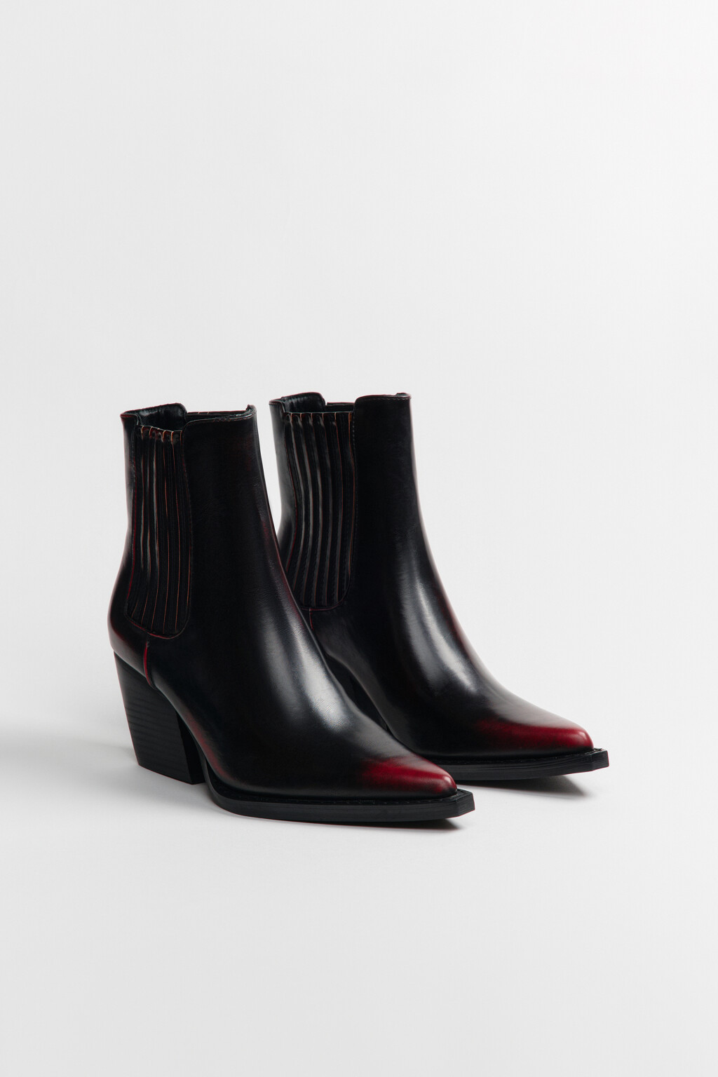 Ботинки с острым мысом и скошенным каблуком - цвет бордовый - 8