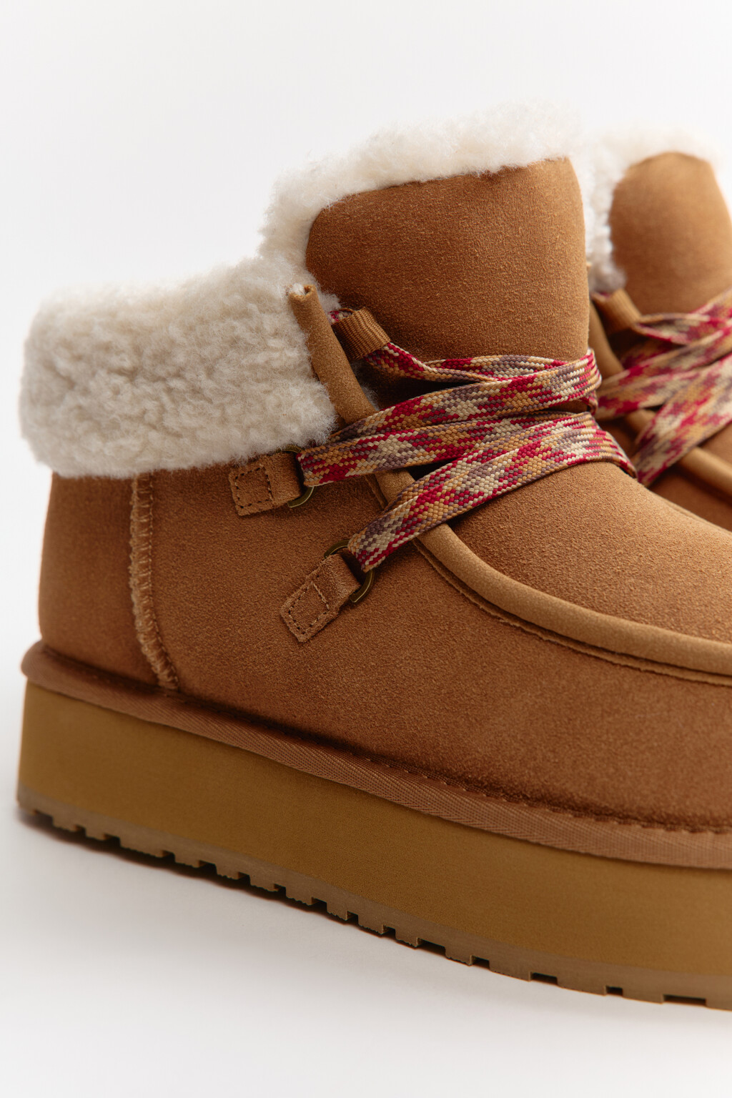 Ботинки из натуральной замши утепленные - цвет бежевый - 11