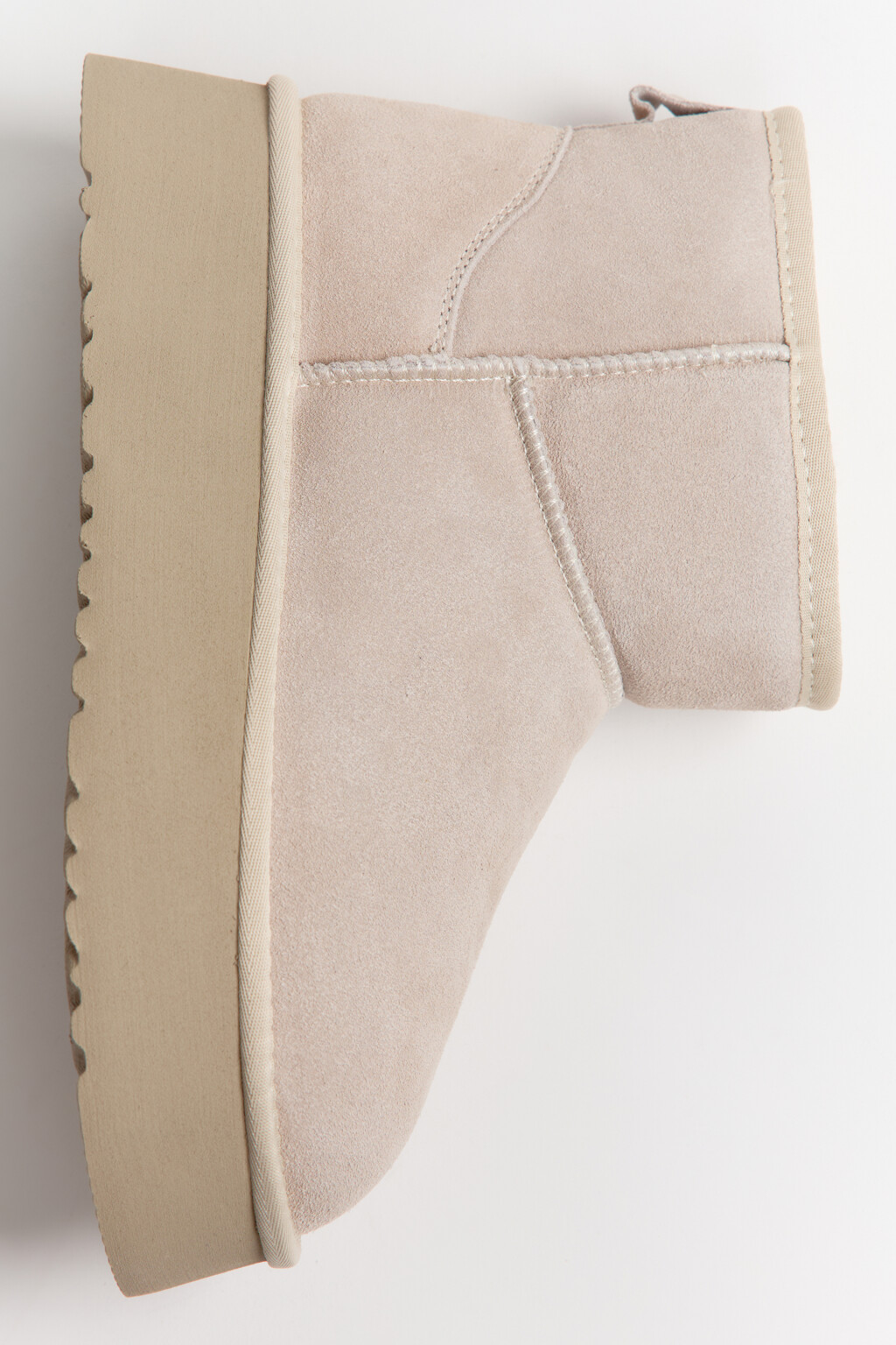 Ботинки-угги из натуральной замши - цвет серый - 9