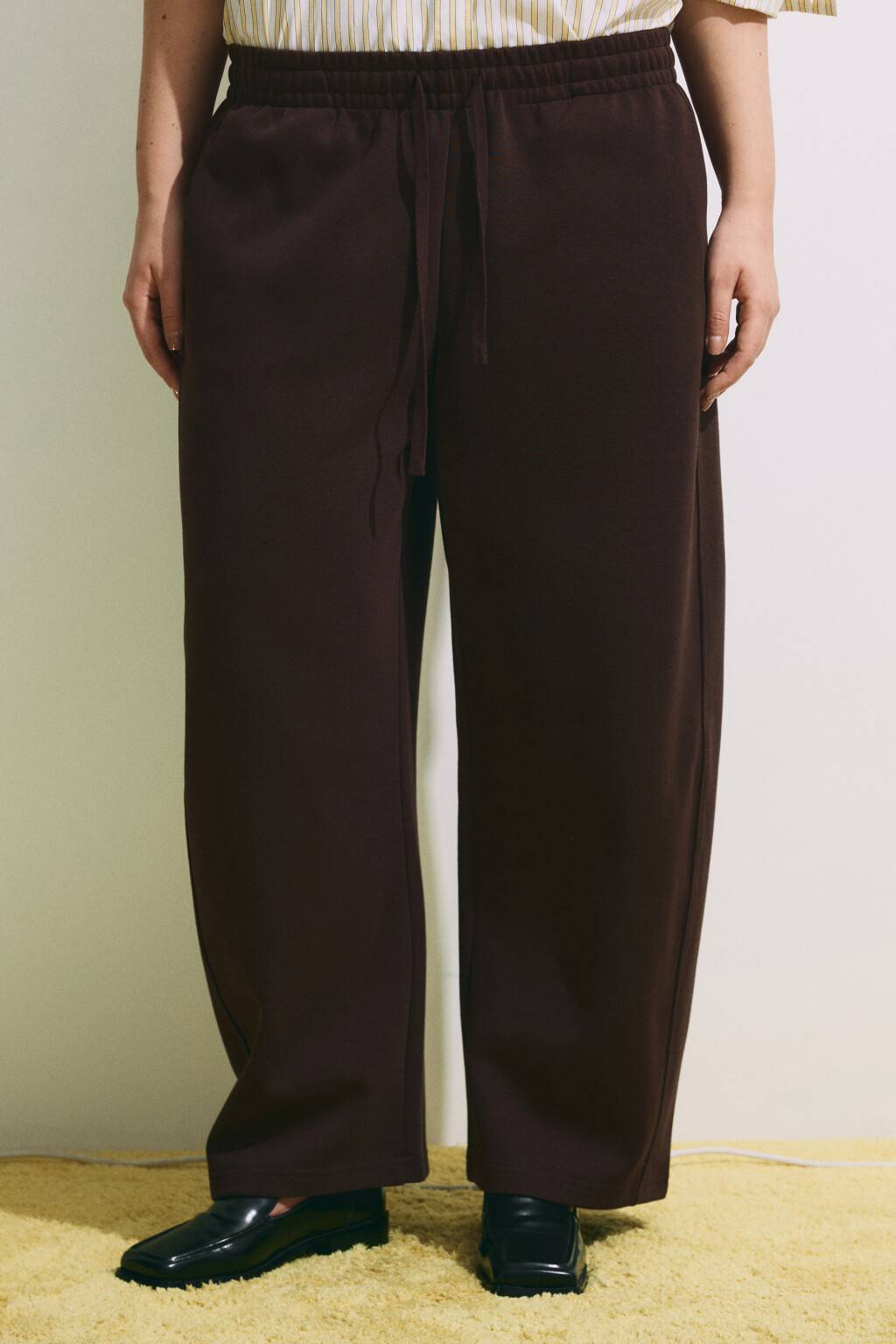 Брюки широкие на завязках - цвет коричневый - 3