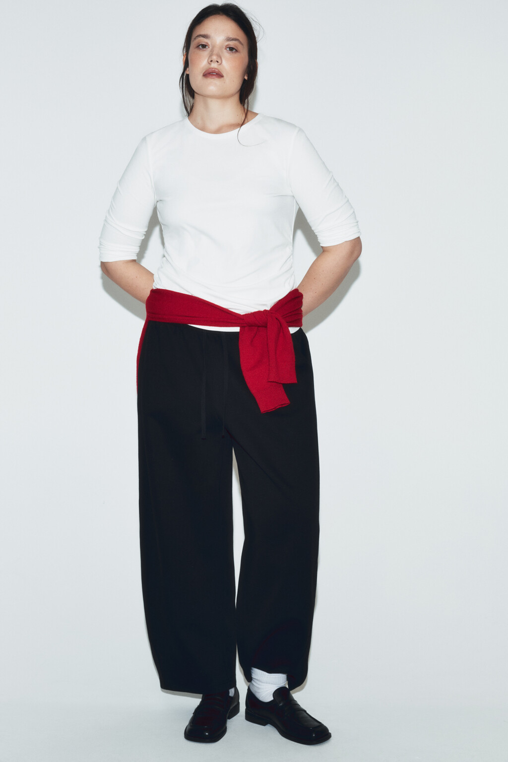 Брюки широкие на завязках - цвет черный - 1