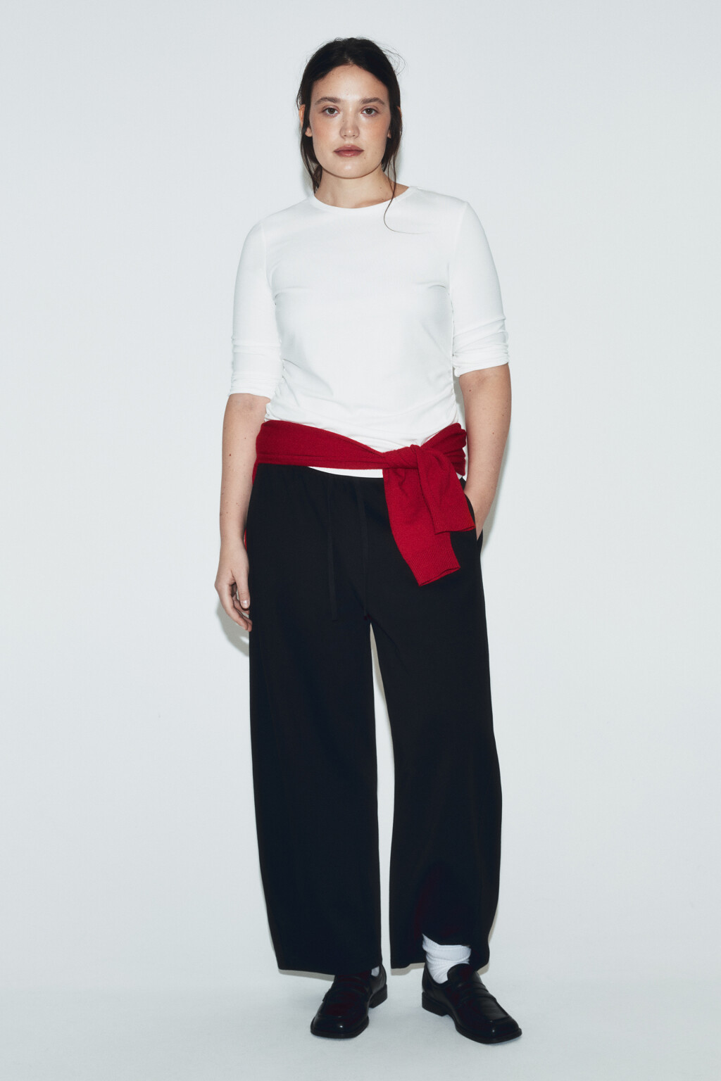 Брюки широкие на завязках - цвет черный - 5