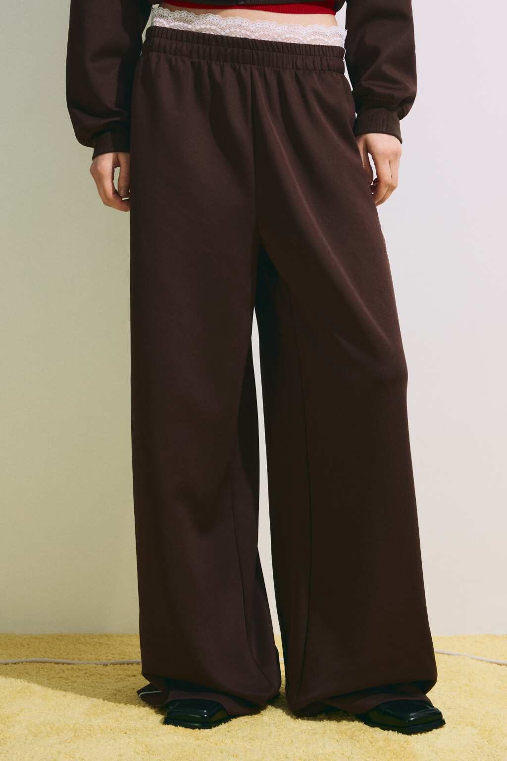 Брюки straight fit с кружевным поясом - цвет коричневый - 4