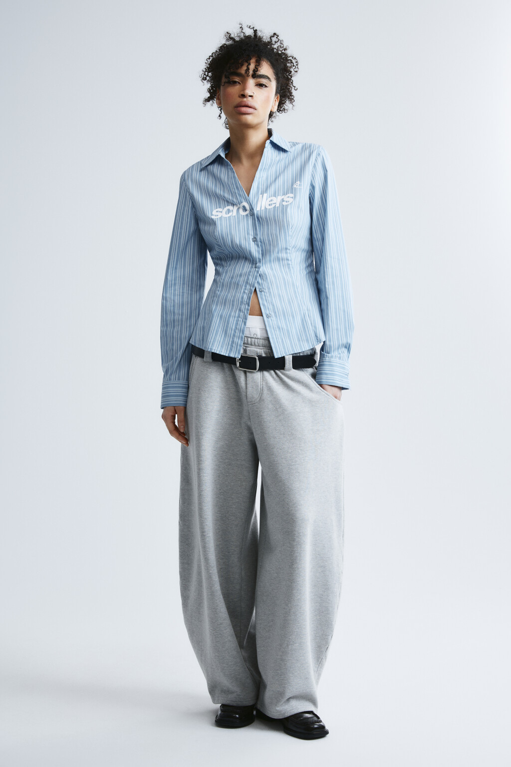 Брюки barrel fit из футера с ремнем - цвет серый - 4