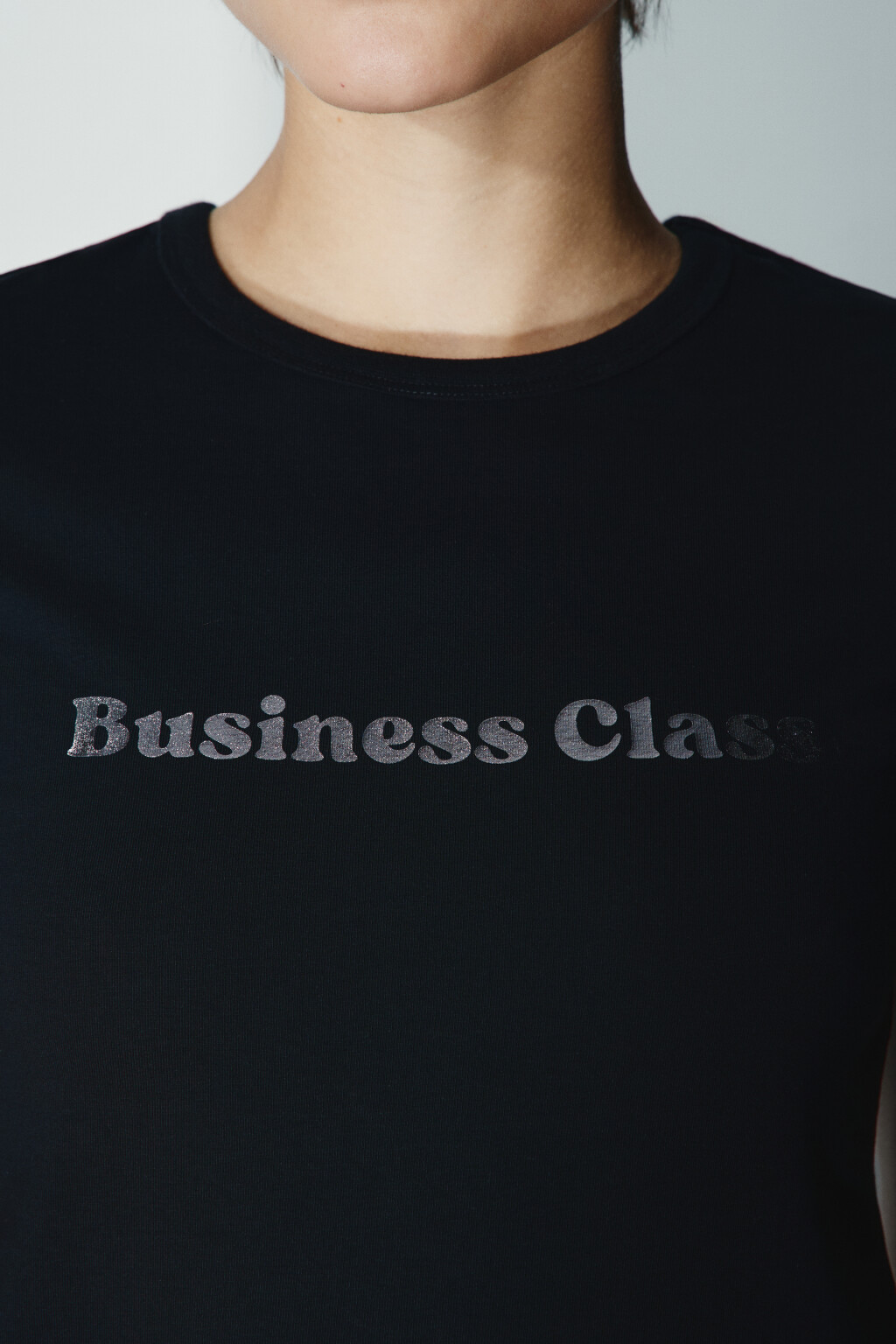 Футболка приталенная с надписью - цвет черный - 5