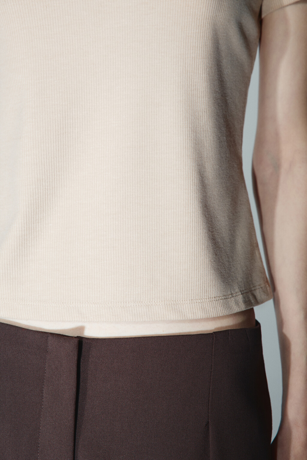 Футболка-топ облегающая - цвет бежевый - 6