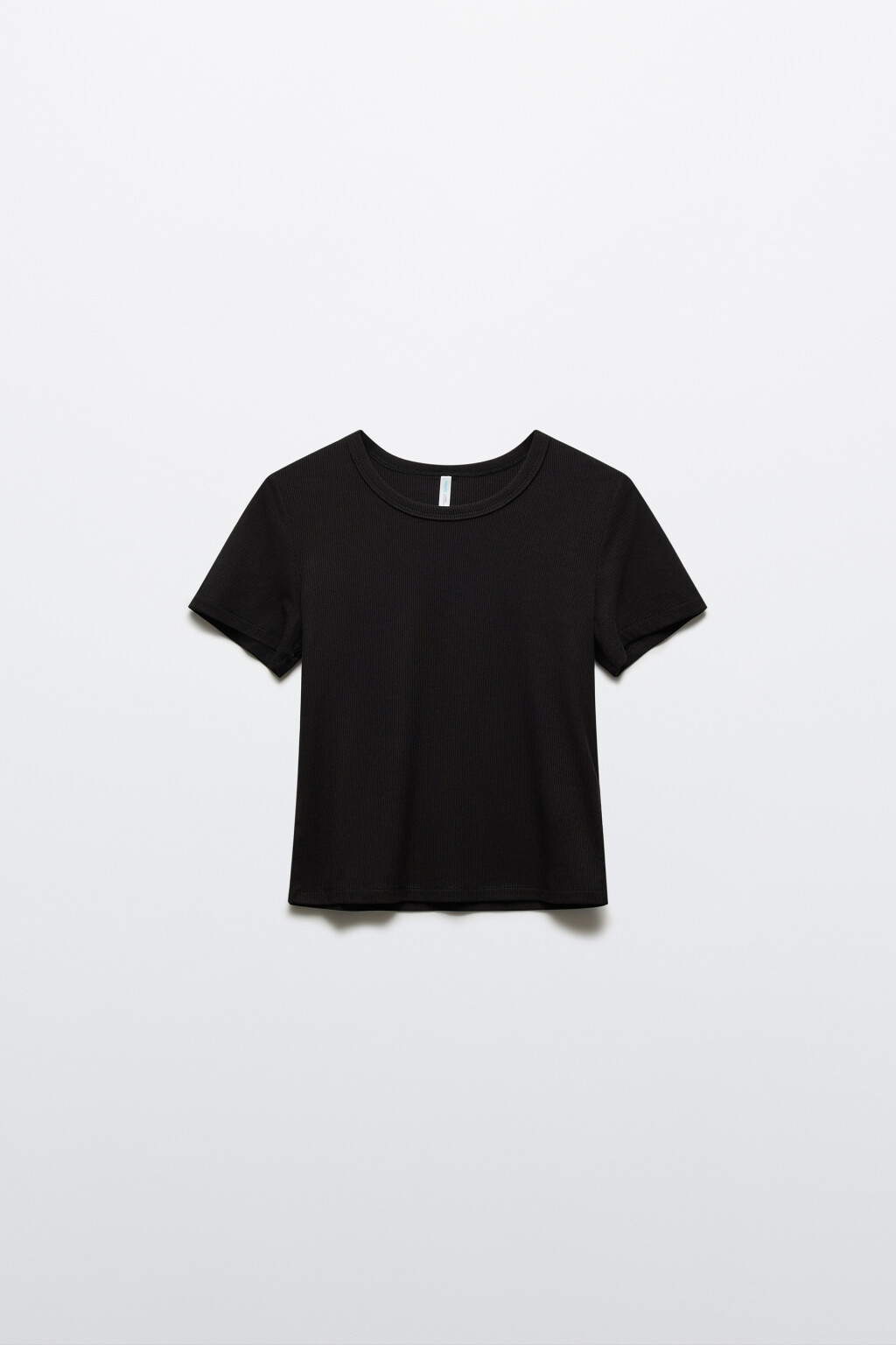 Футболка-топ облегающая - цвет черный - 1