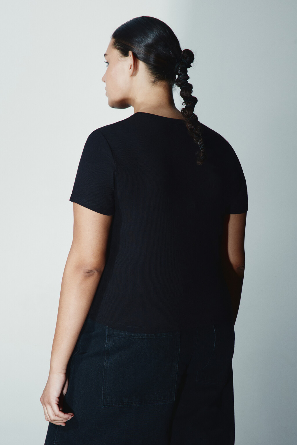 Футболка-топ облегающая - цвет черный - 3