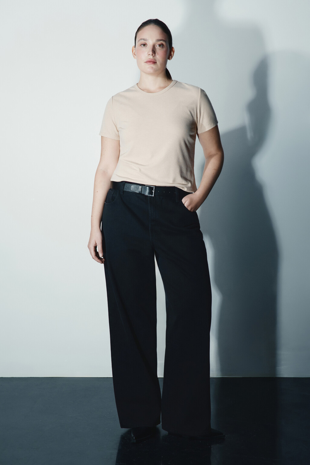 Футболка-топ облегающая - цвет бежевый - 4