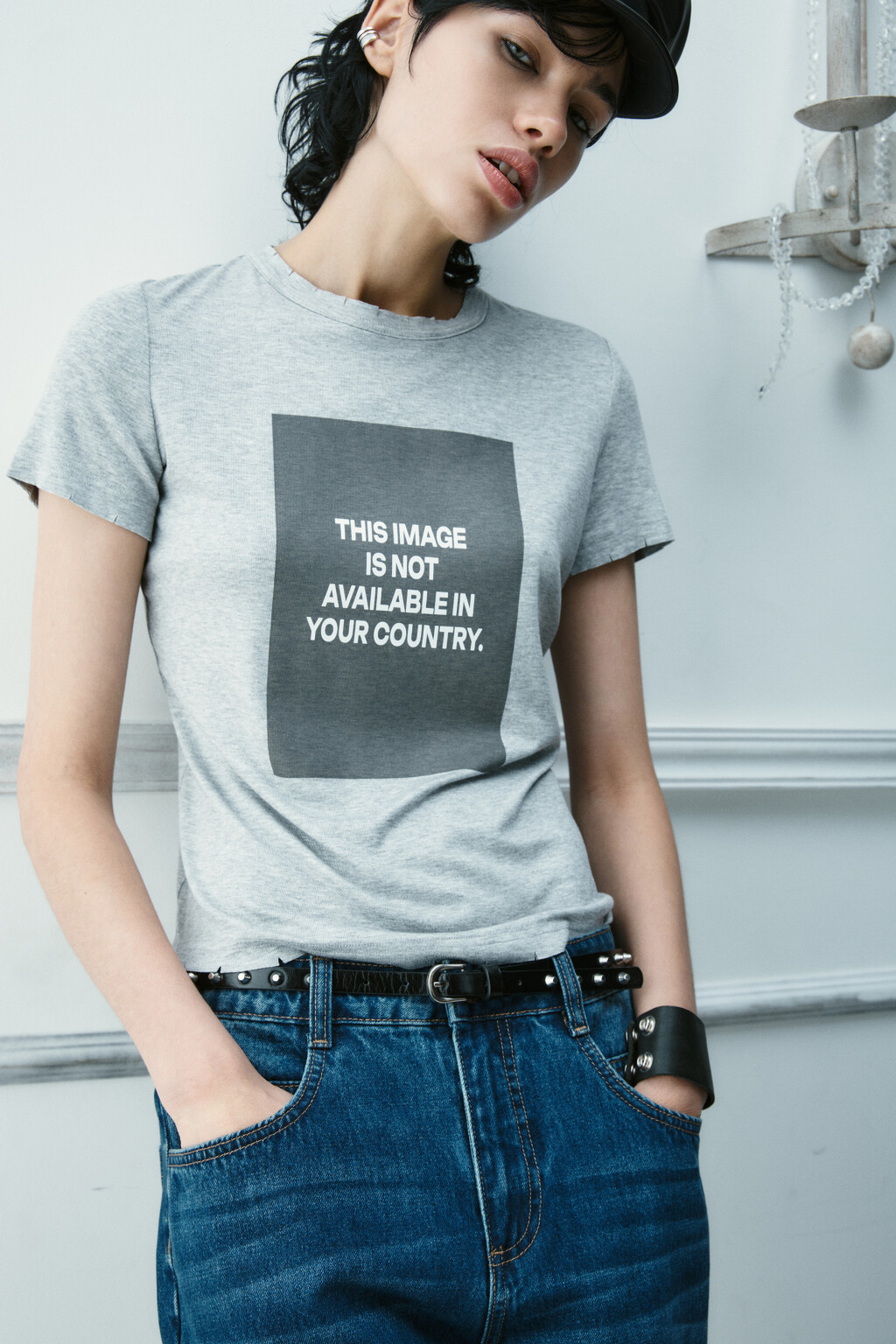 Футболка вискозная с принтом - цвет серый - 1