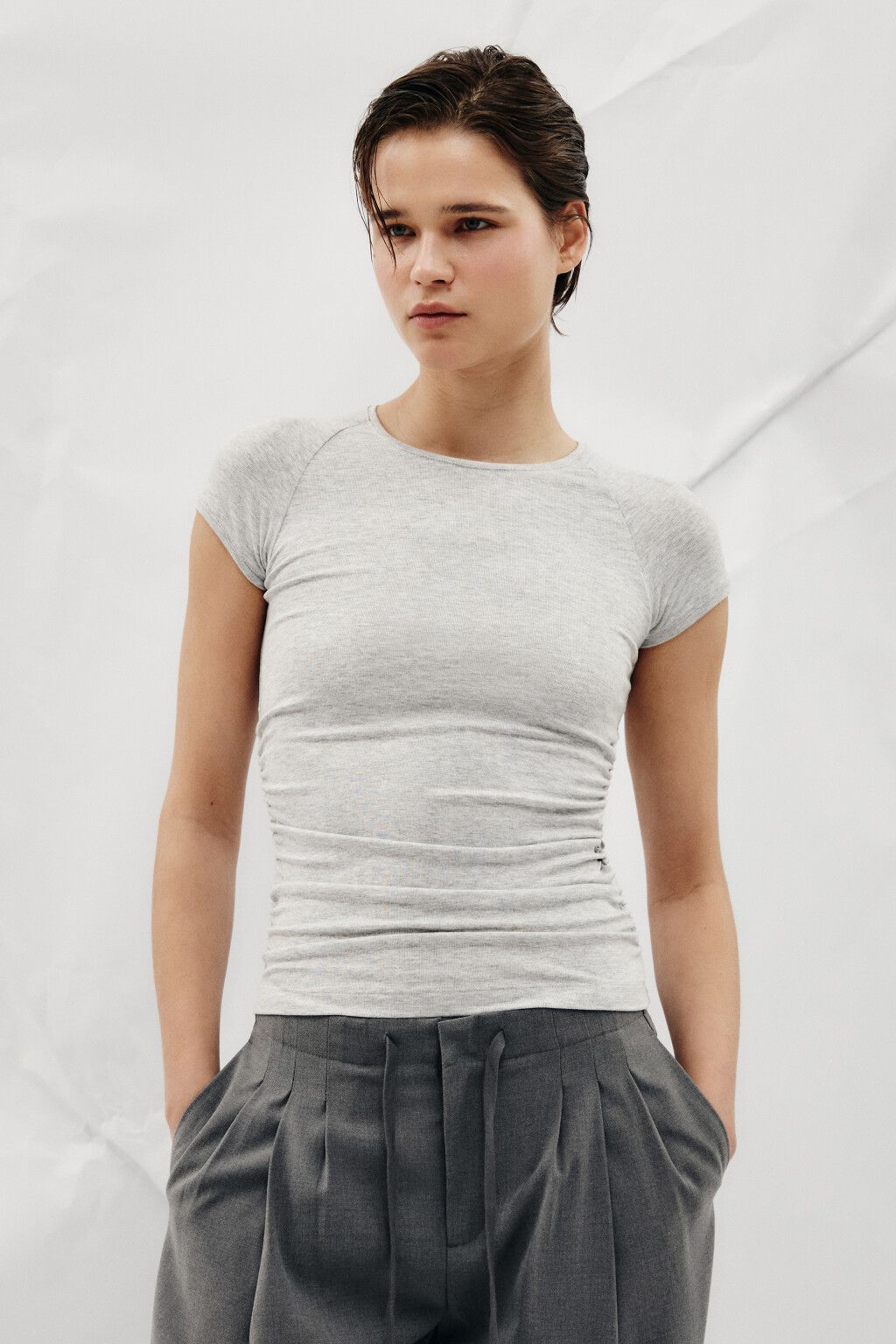 Футболка облегающая из вискозы - цвет серый - 4