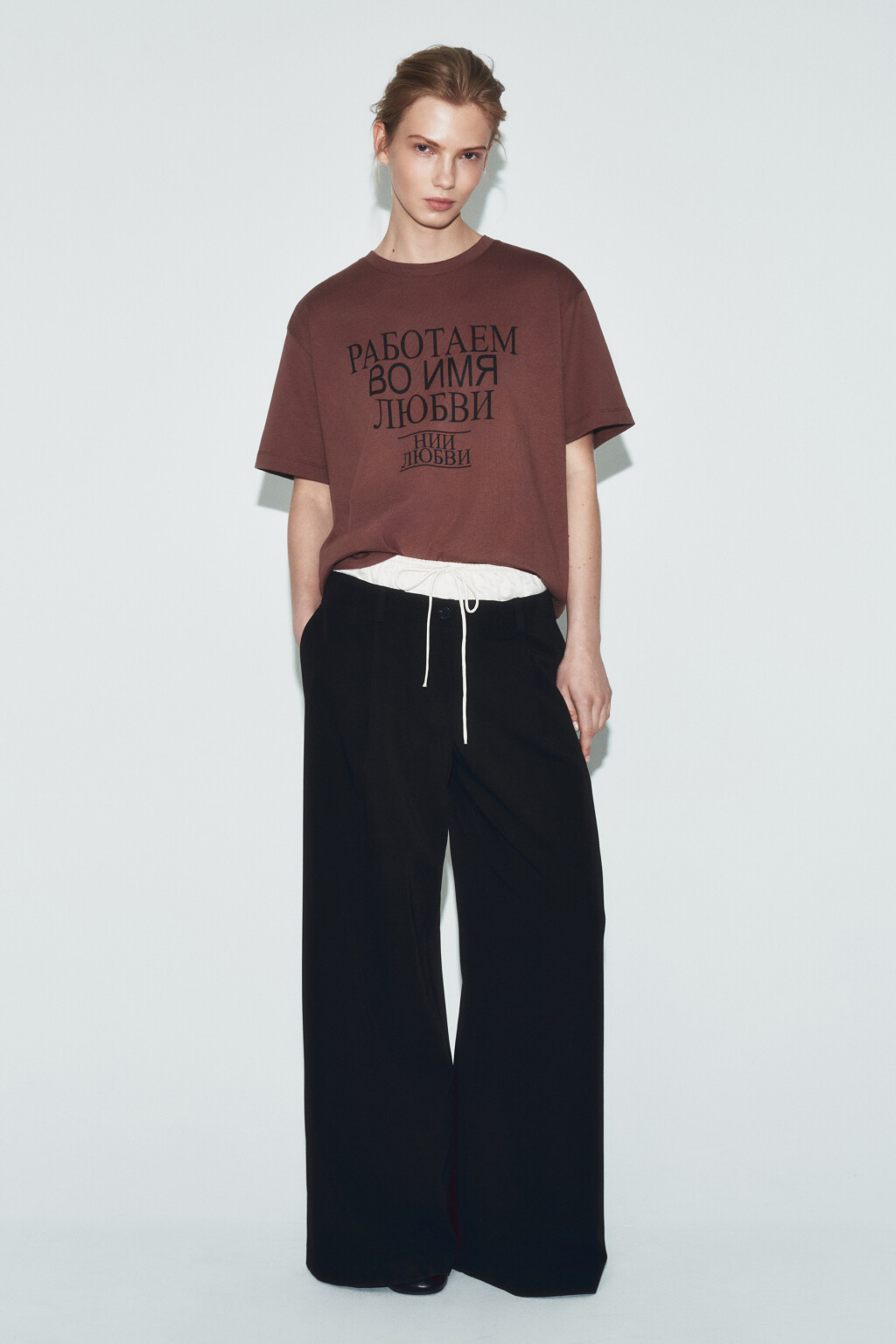 Футболка оверсайз с принтом - цвет коричневый - 7