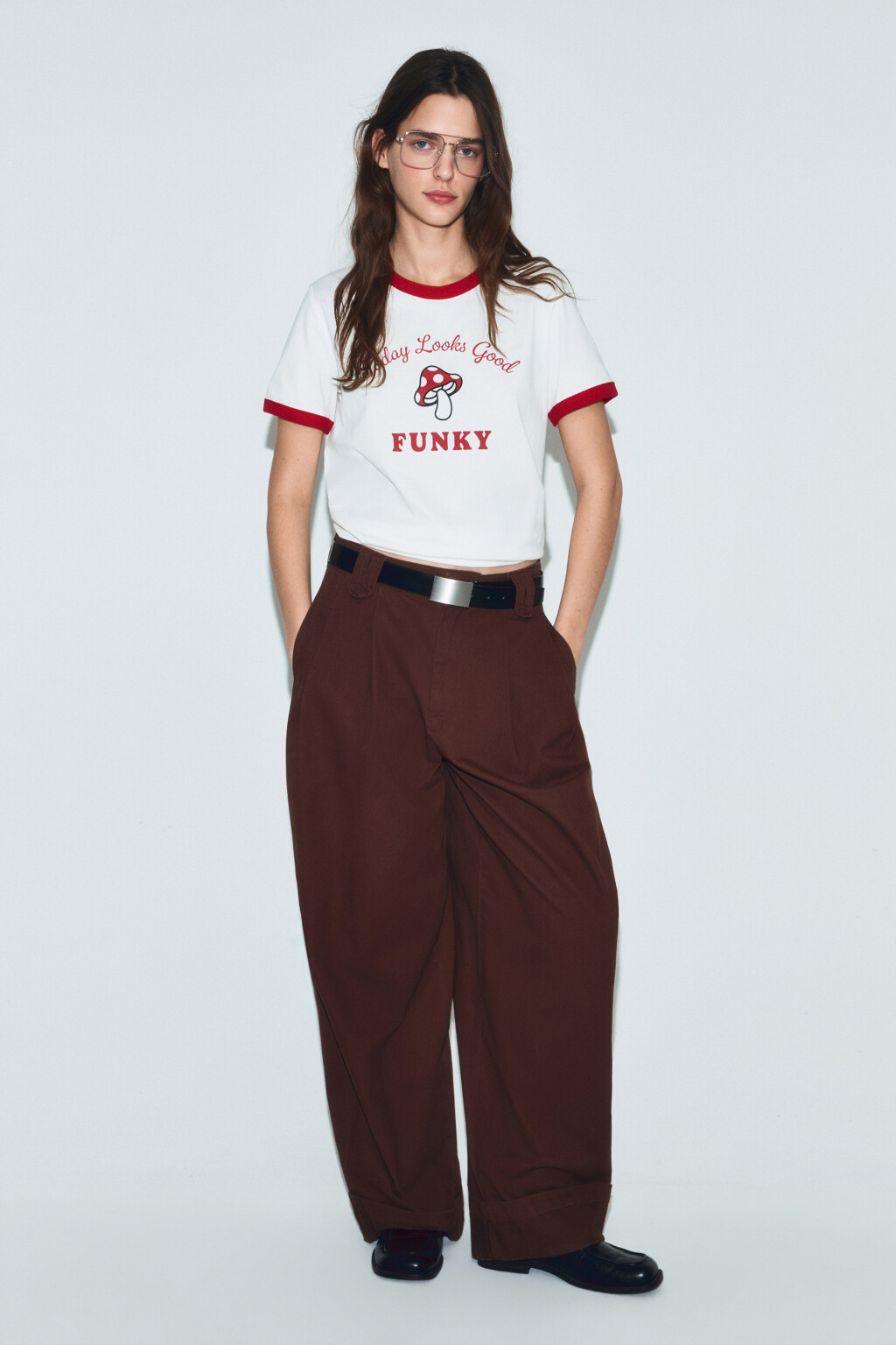 Футболка хлопковая с принтом и контрастным кантом - цвет белый - 4