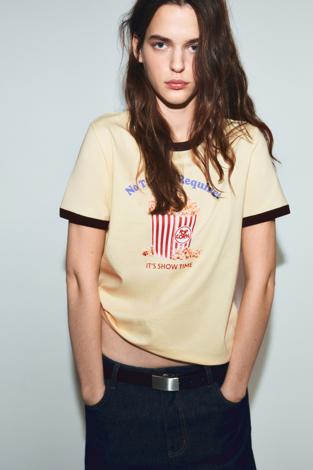 Футболка хлопковая с принтом и контрастным кантом - цвет желтый - 1