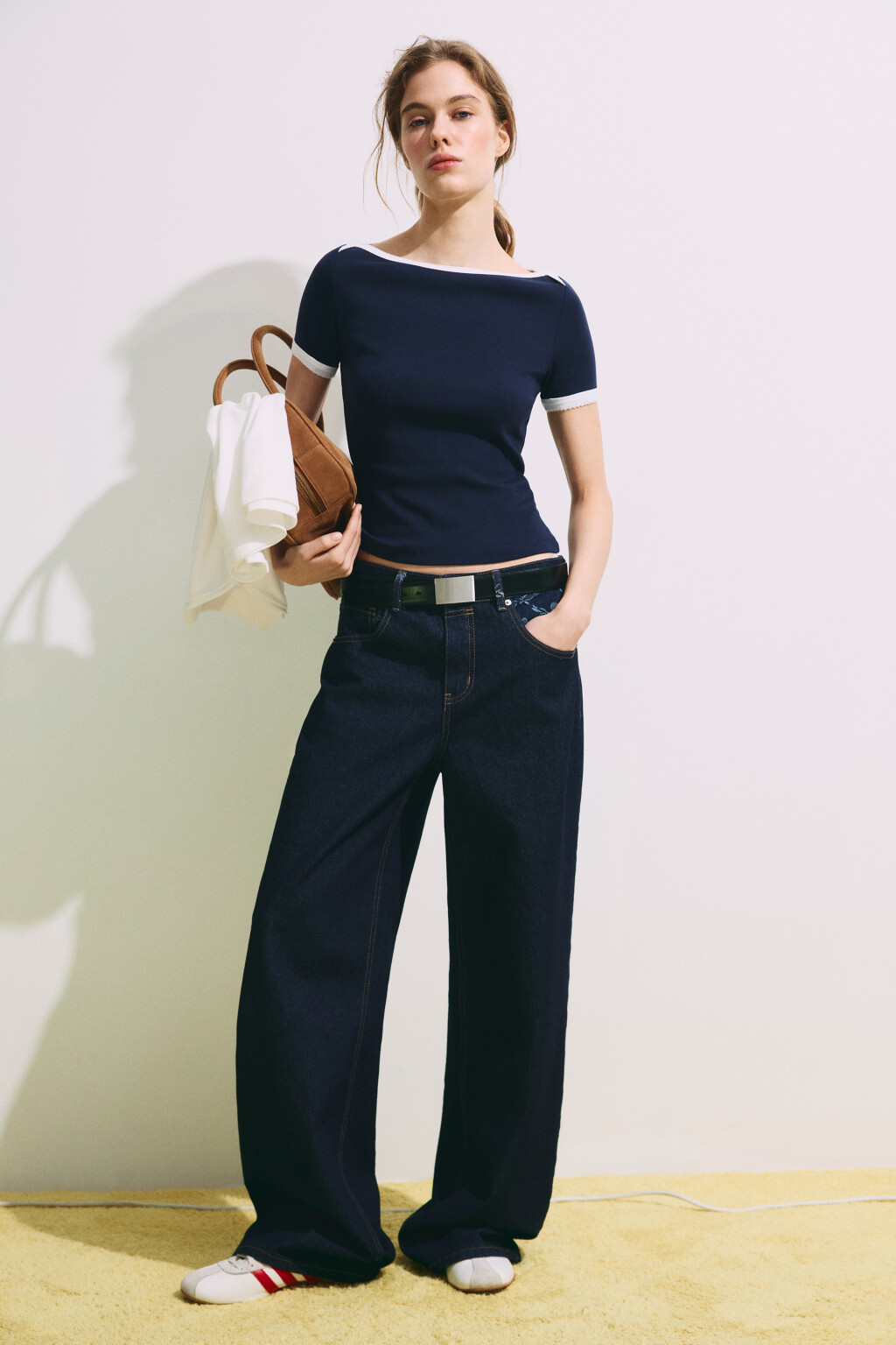 Футболка облегающая с вырезом-лодочкой - цвет синий - 4