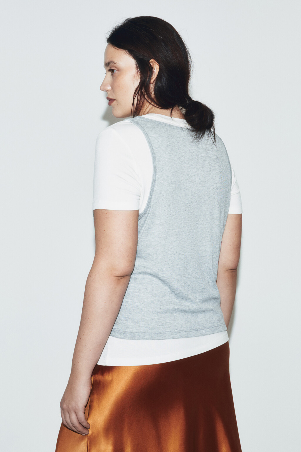 Футболка полуприлегающая с имитацией майки - цвет серый - 4