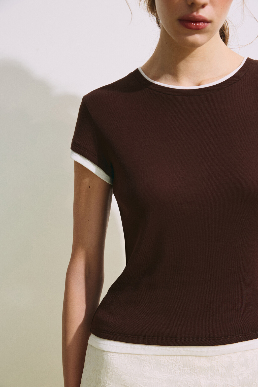 Футболка облегающая с имитацией второго слоя - цвет коричневый - 7