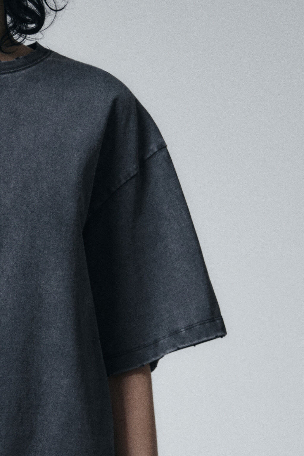 Футболка хлопковая oversize с принтом - цвет серый - 6