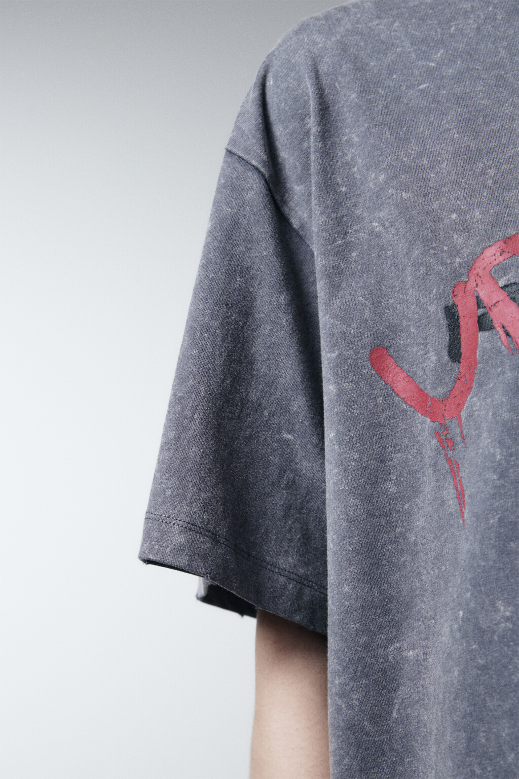 Футболка хлопковая oversize с принтом - цвет серый - 6