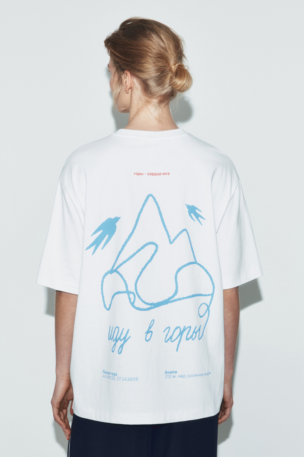 Футболка хлопковая оверсайз с принтом bf2611120032, цвет: белый (5) по цене 1599 рублей — купить в интернет-магазине Befree
